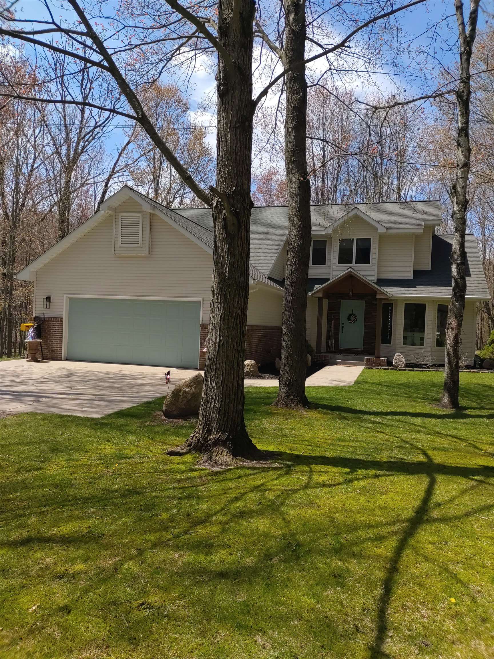 5490 Oak
