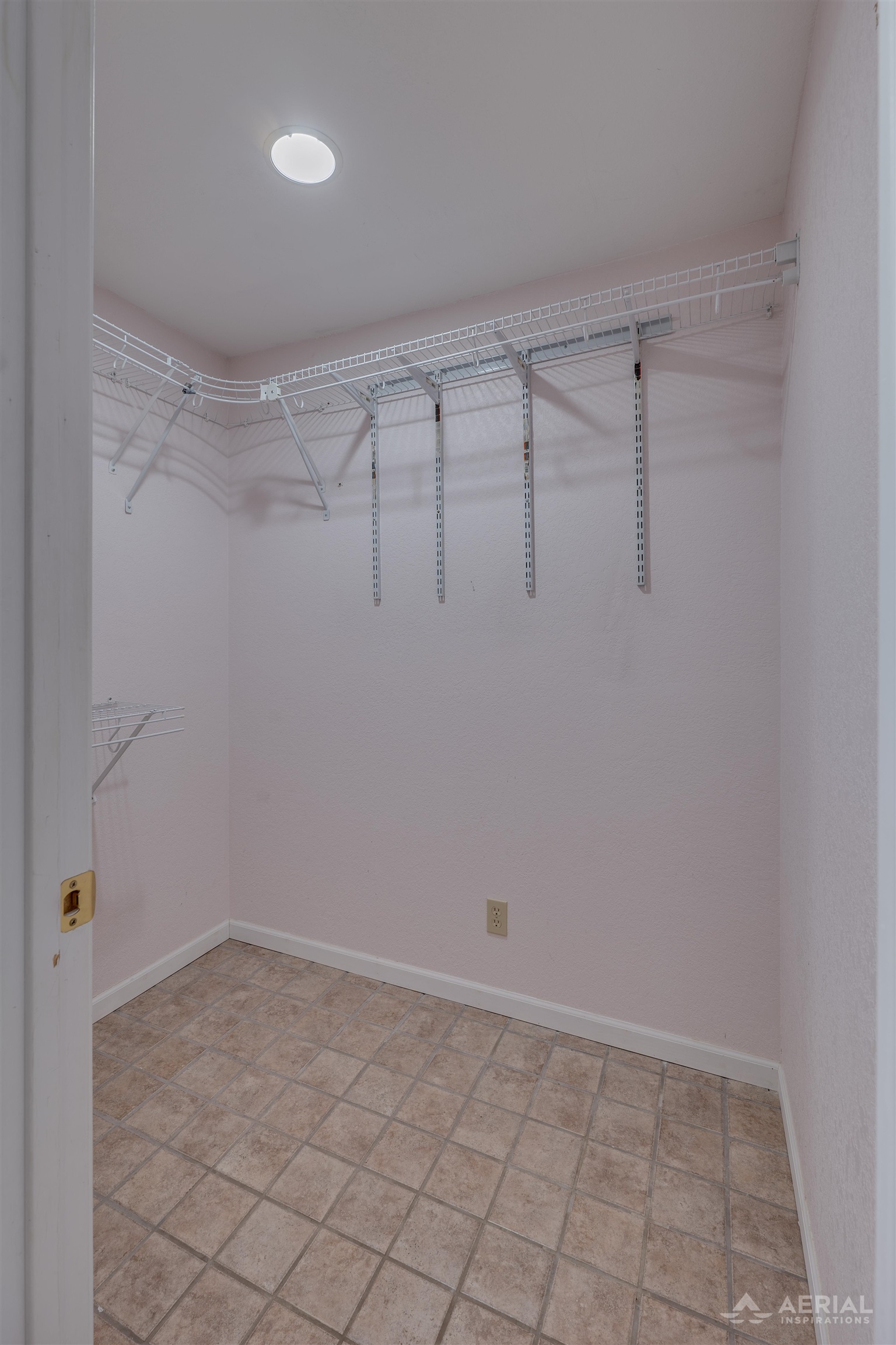 311 State Street Property Photo 19