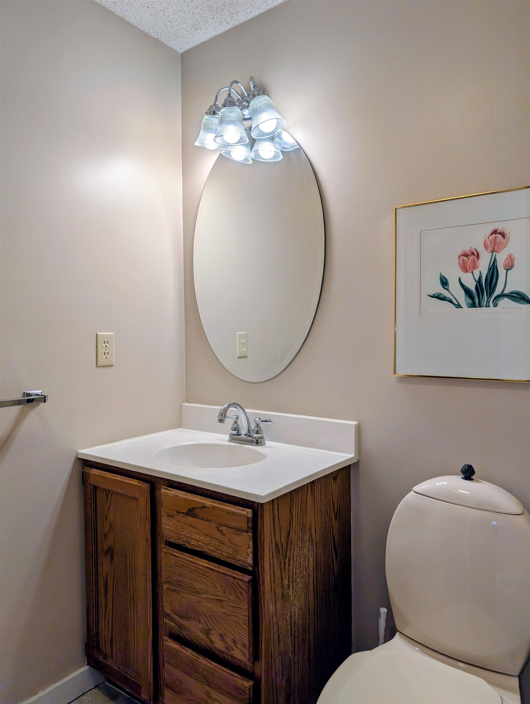 6865 Pinebrook Drive Property Photo 9