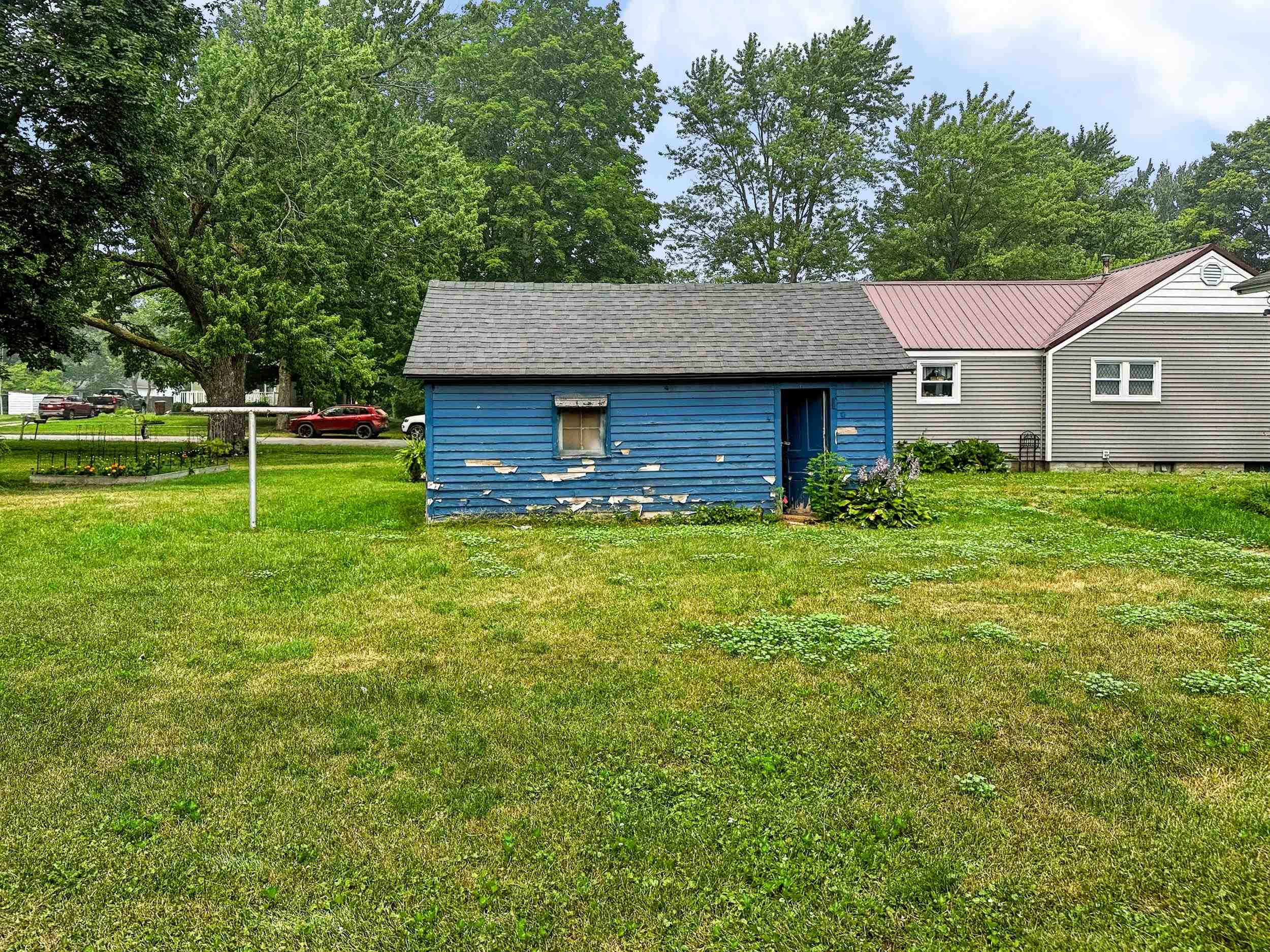 125 N Chippewa Property Photo 3