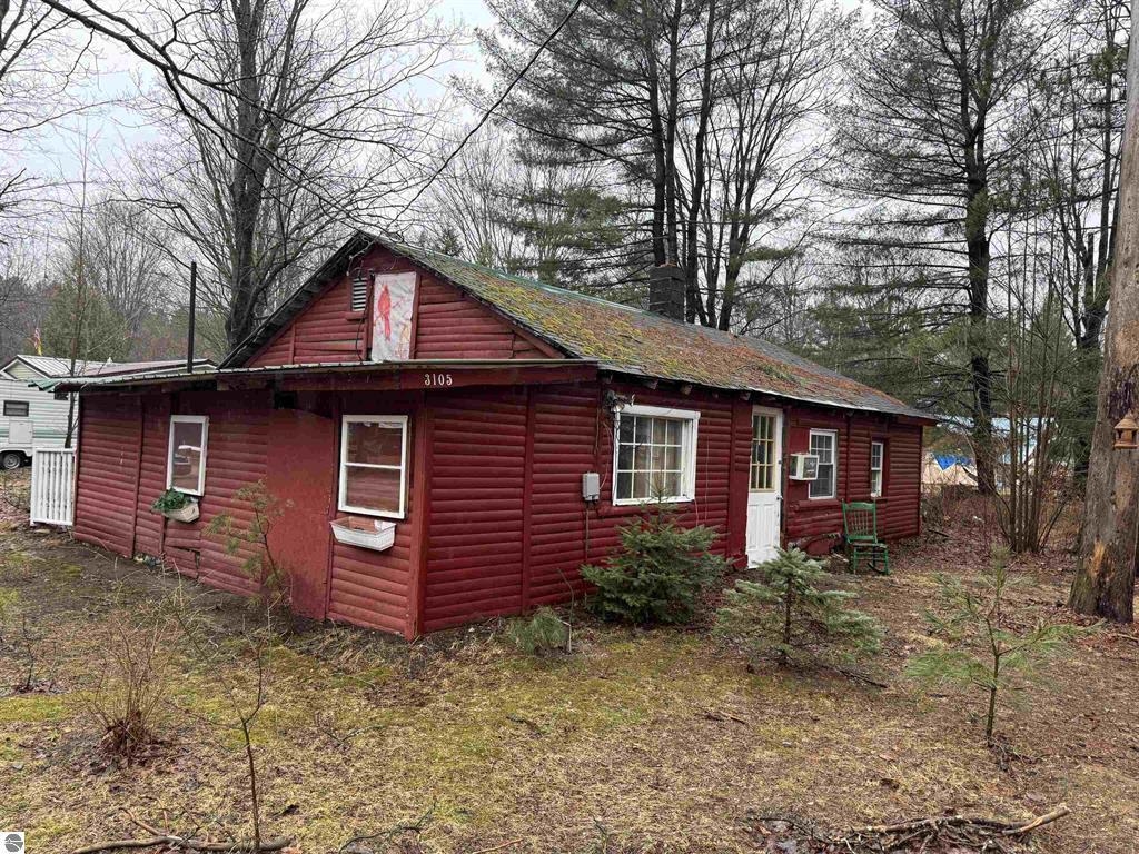 3105 N 3 1/4 Road Property Photo 1