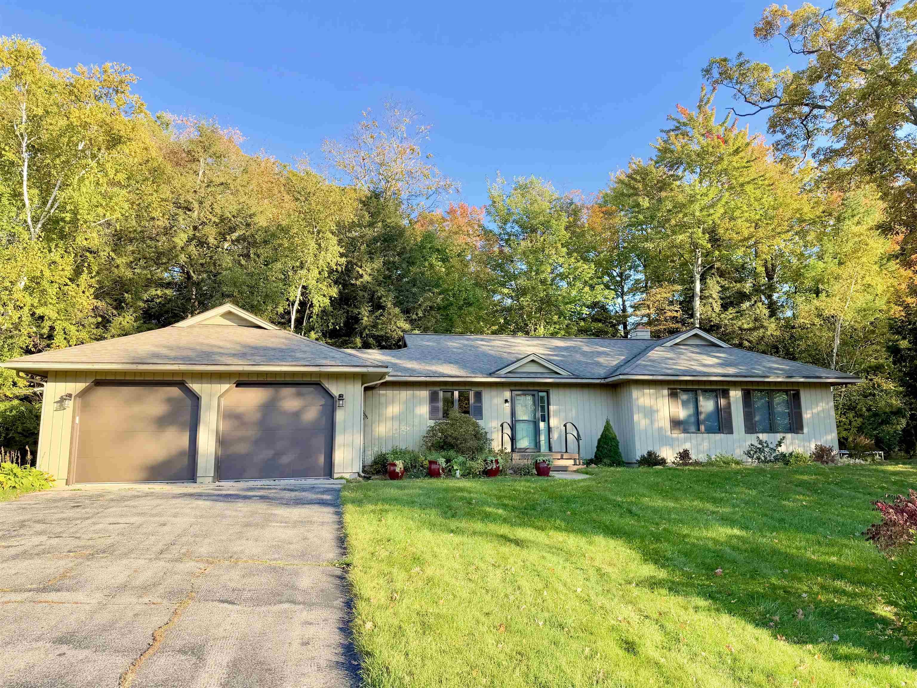 6831 E Harbor Drive Property Photo 1