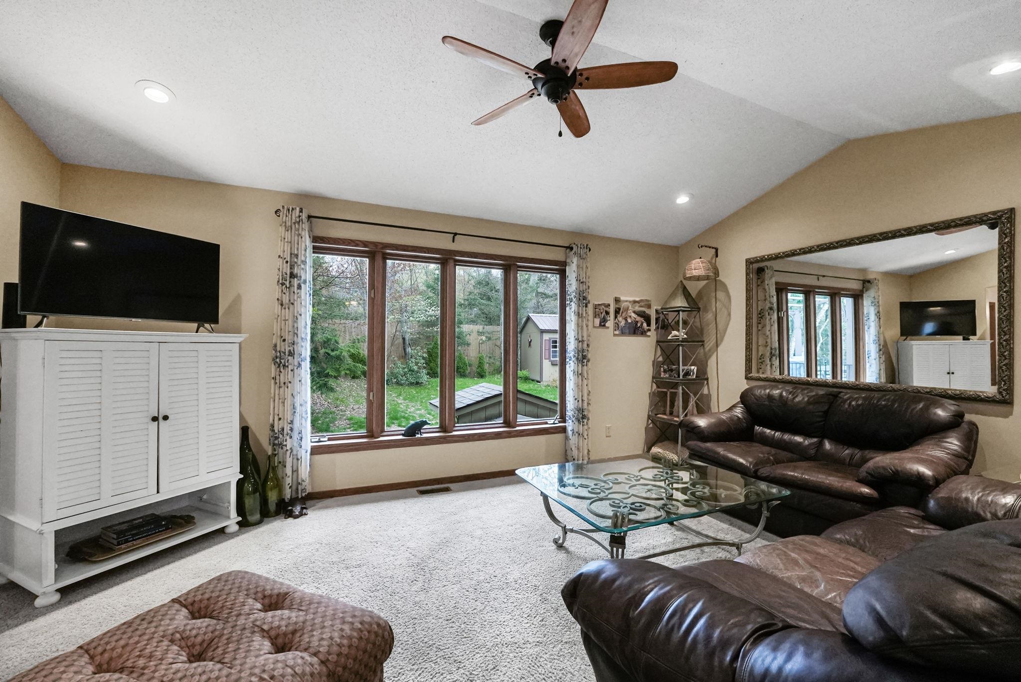 6831 E Harbor Drive Property Photo 6
