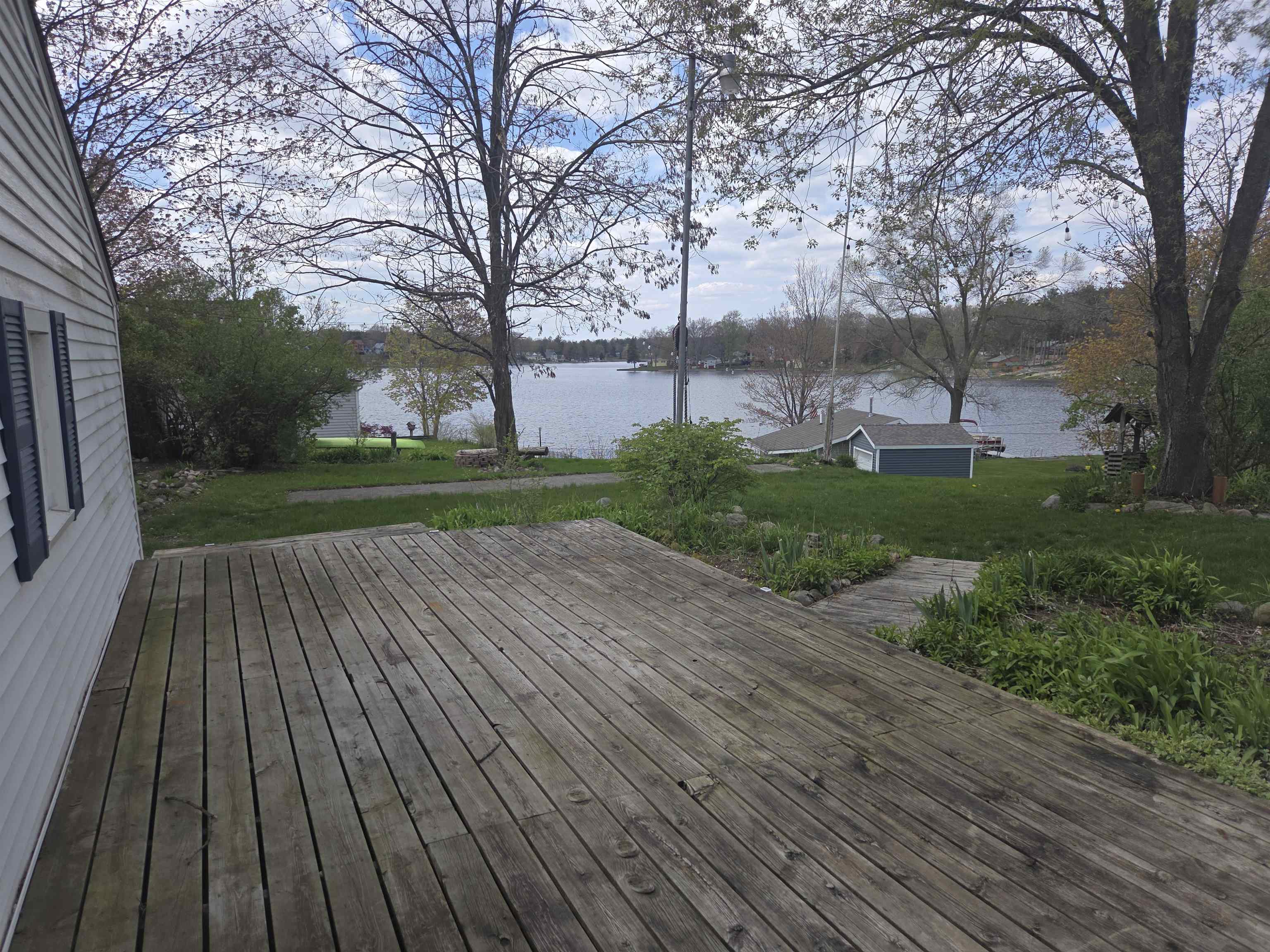 9368 School Street Property Photo 6