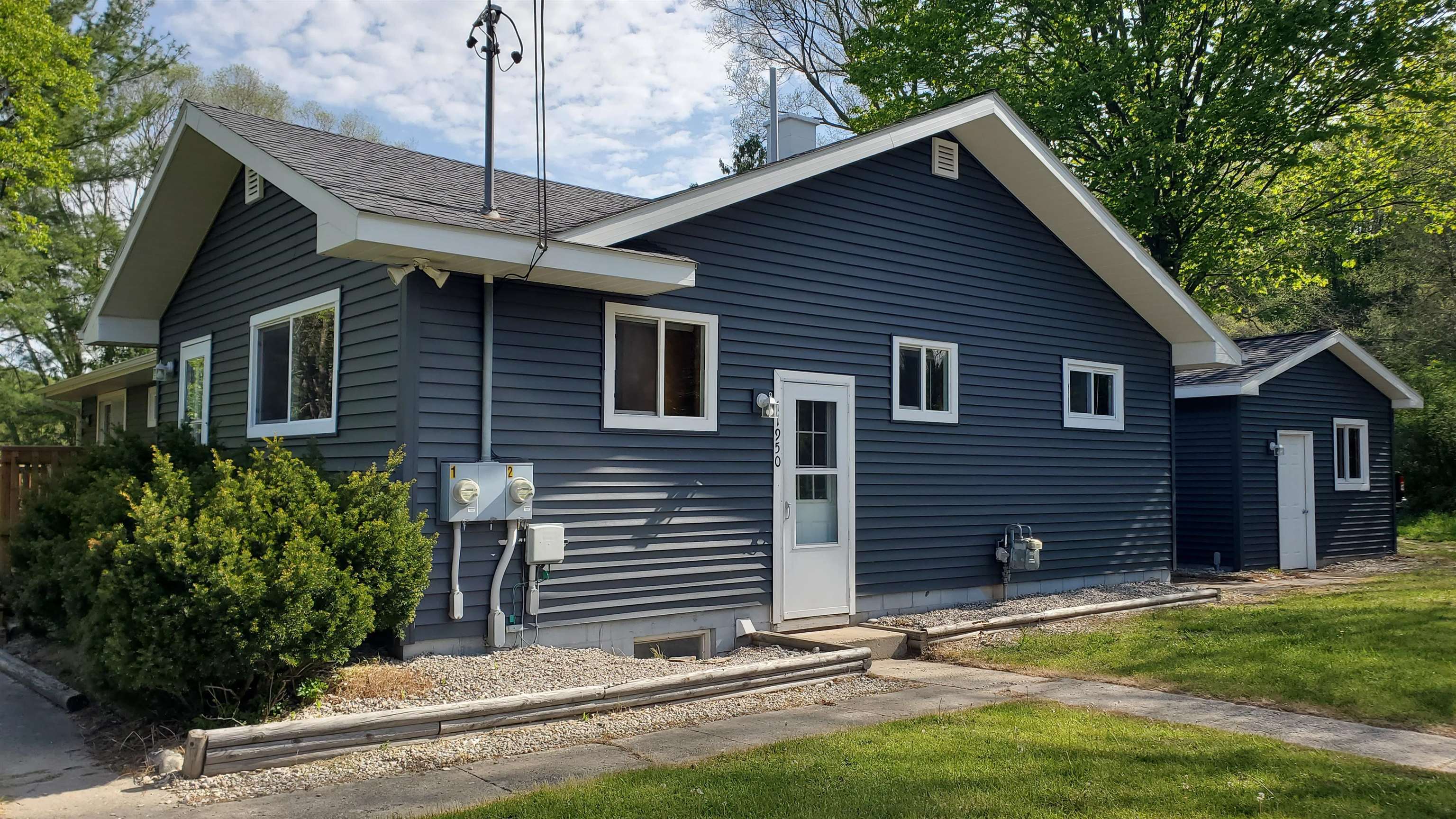 11950 Honor Highway Property Photo 1