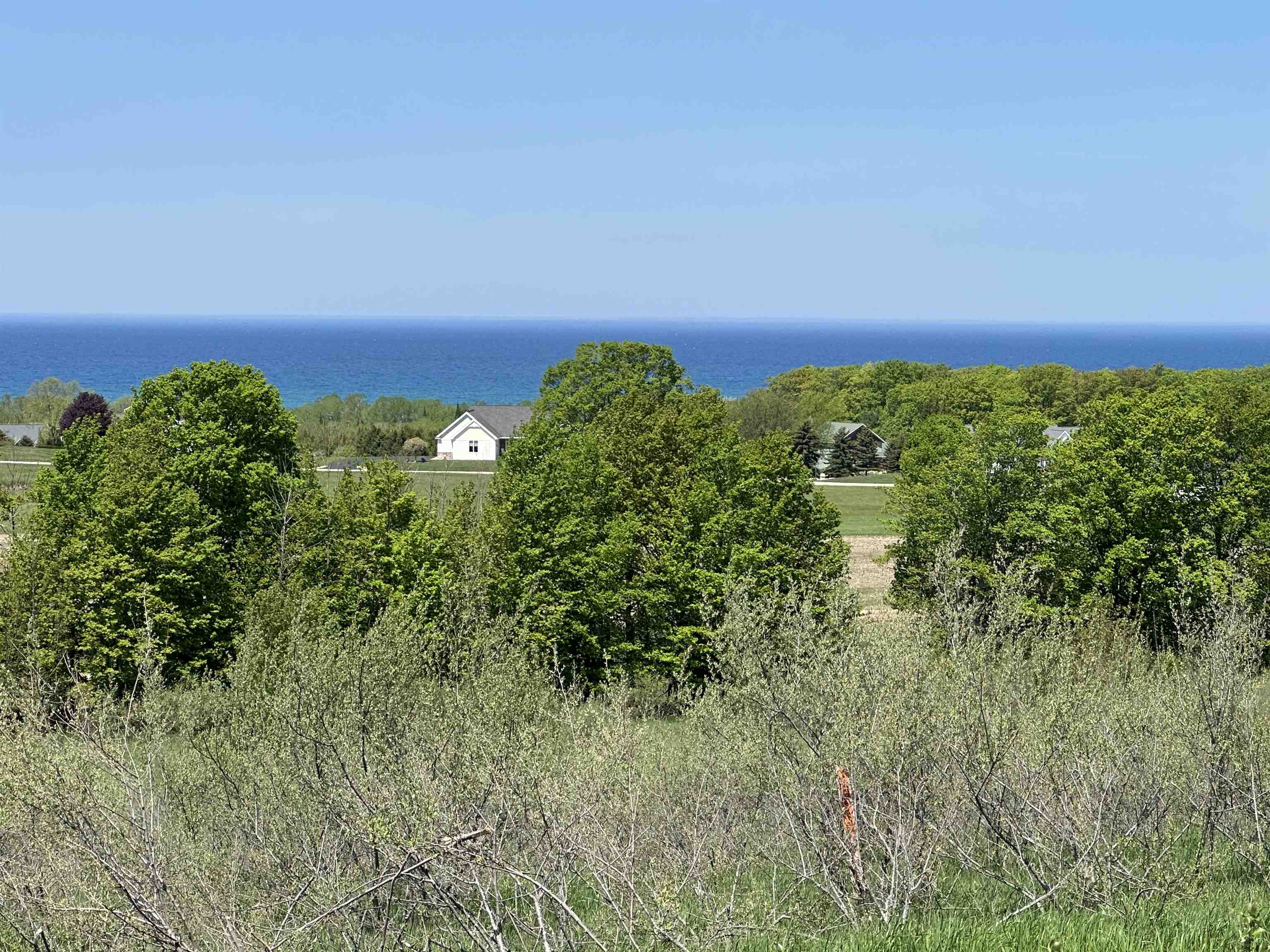 3 Foxview Drive Property Photo 2