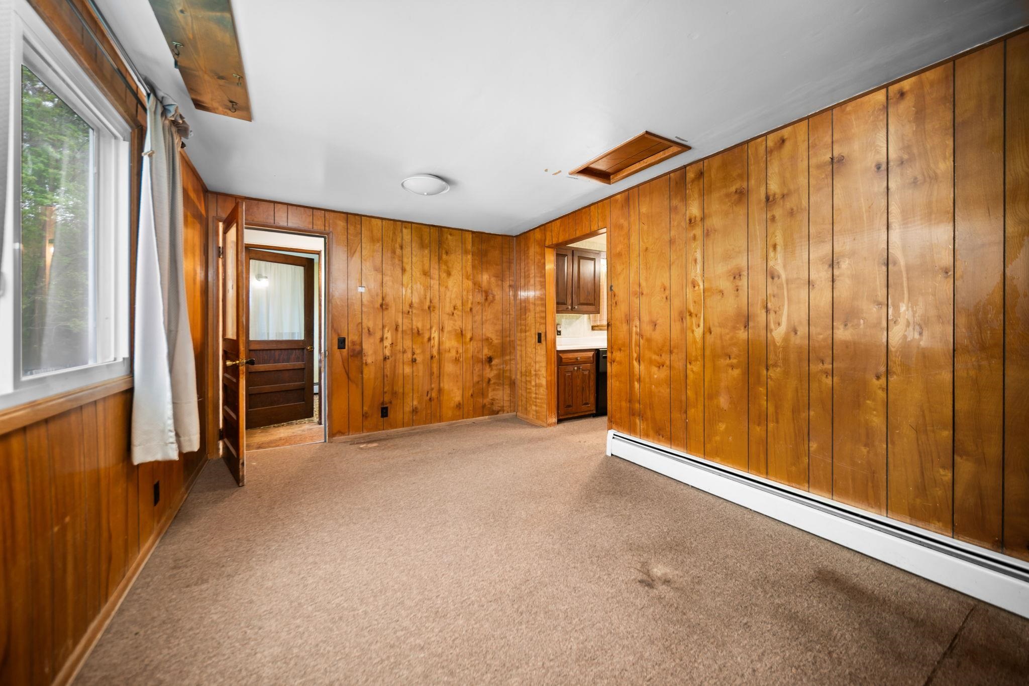 2631 Sparling Road Property Photo 12