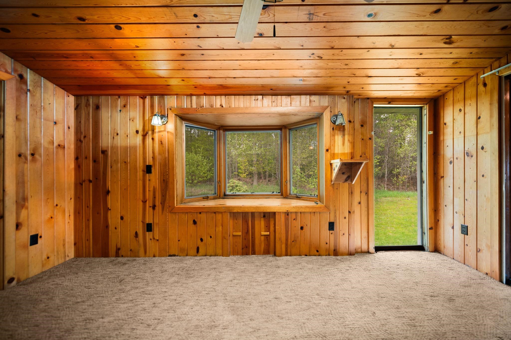 2631 Sparling Road Property Photo 19
