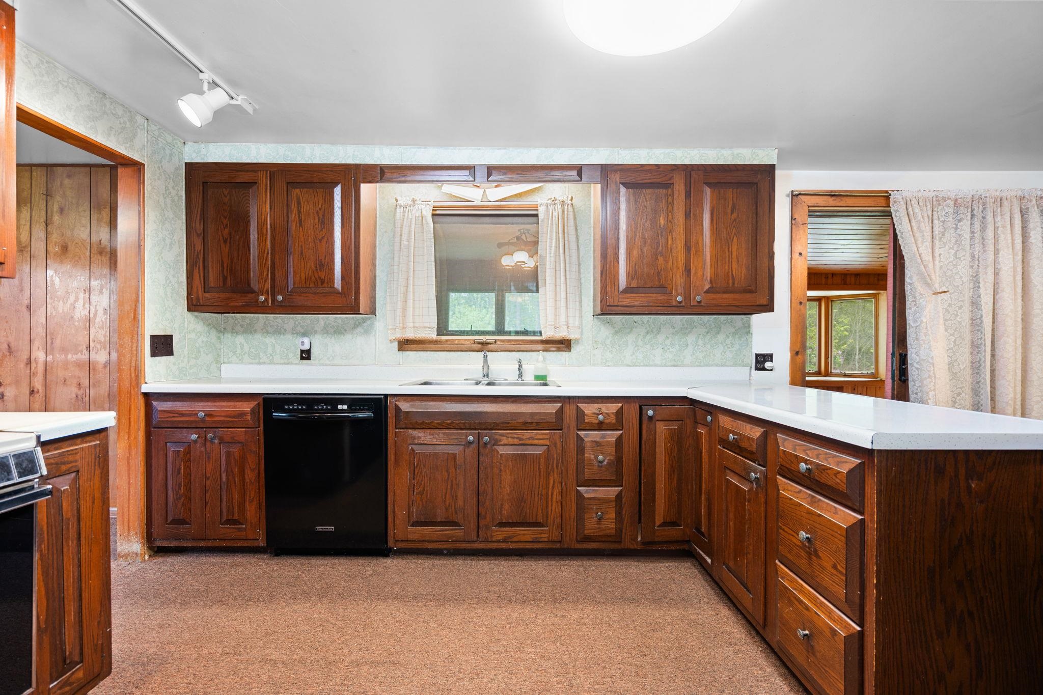 2631 Sparling Road Property Photo 22