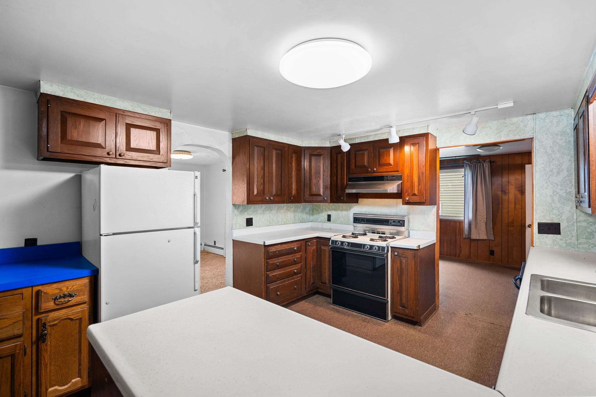 2631 Sparling Road Property Photo 24
