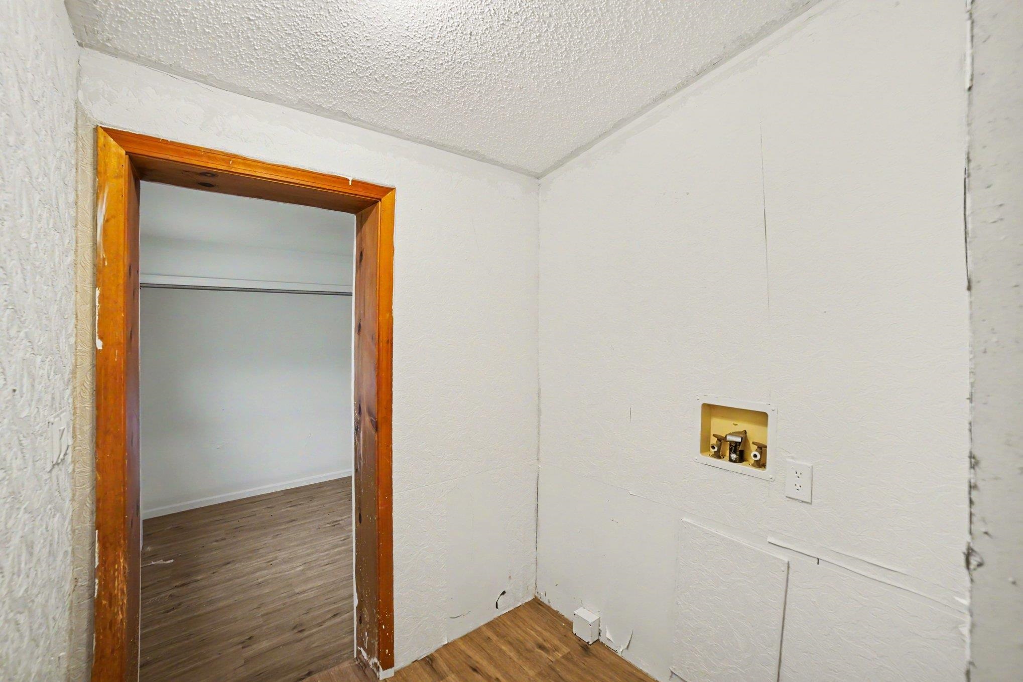 2457 E Ludington Drive Property Photo 19