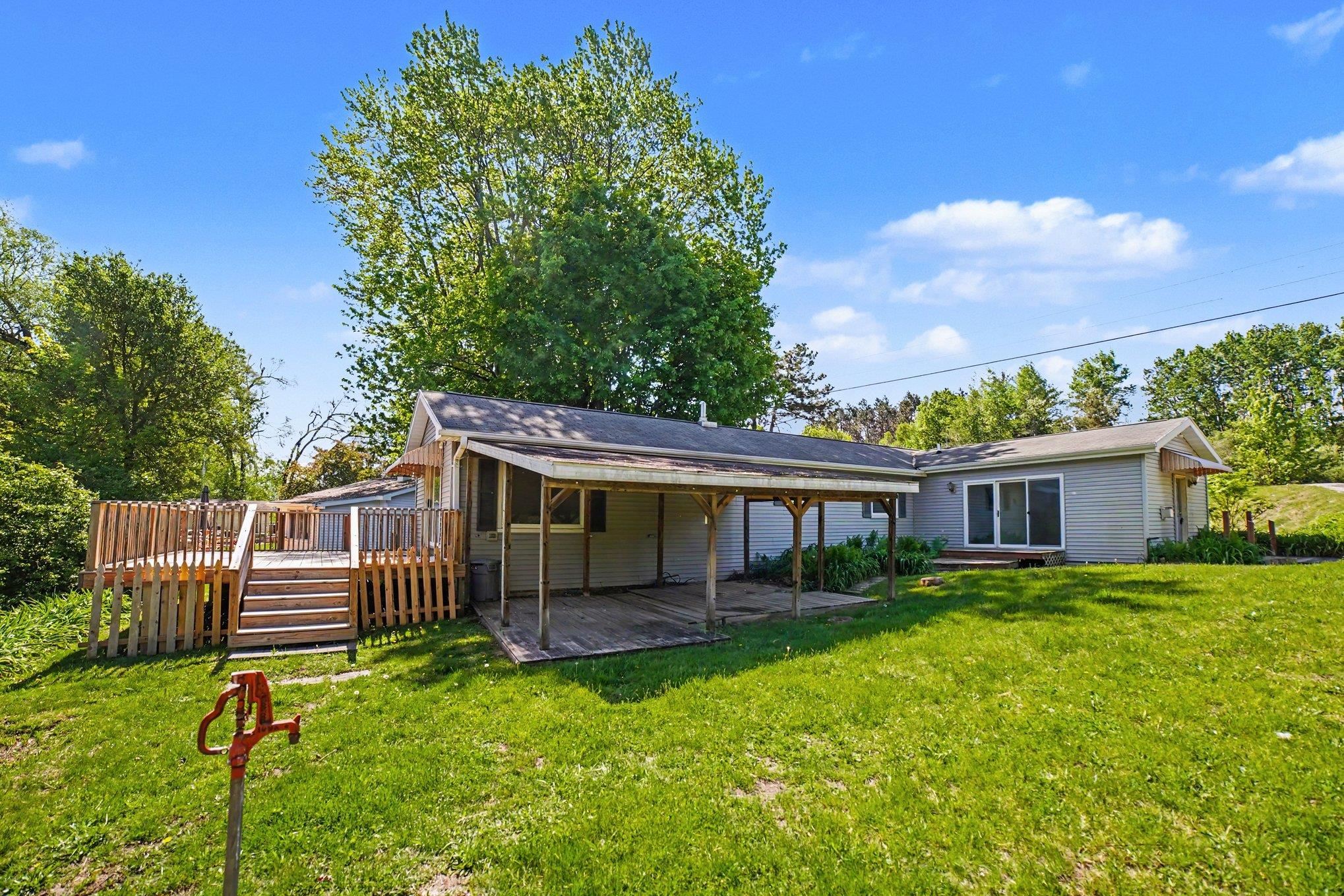 2457 E Ludington Drive Property Photo 24