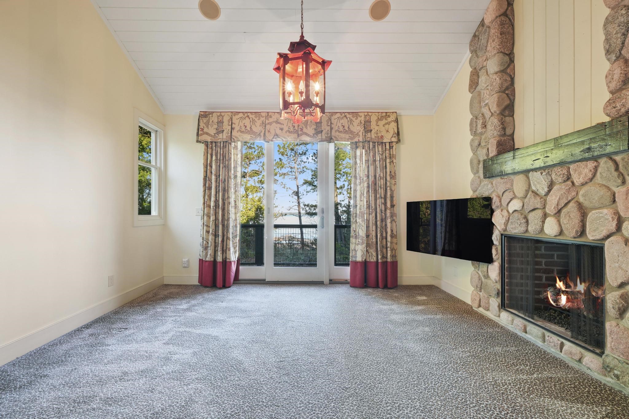 10249 Kay Ray Road Property Photo 23