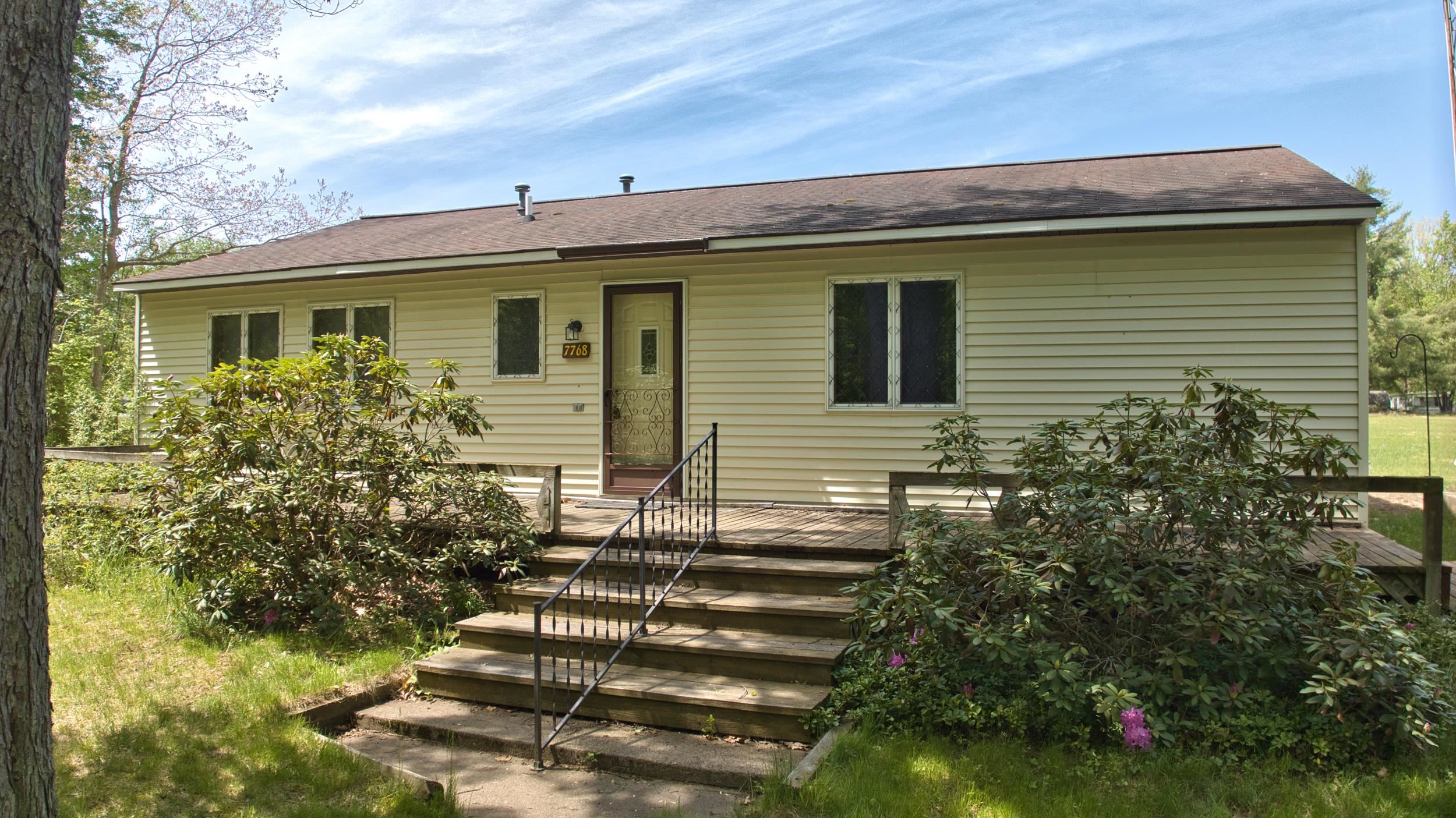 7768 S Airpark Road Property Photo 6