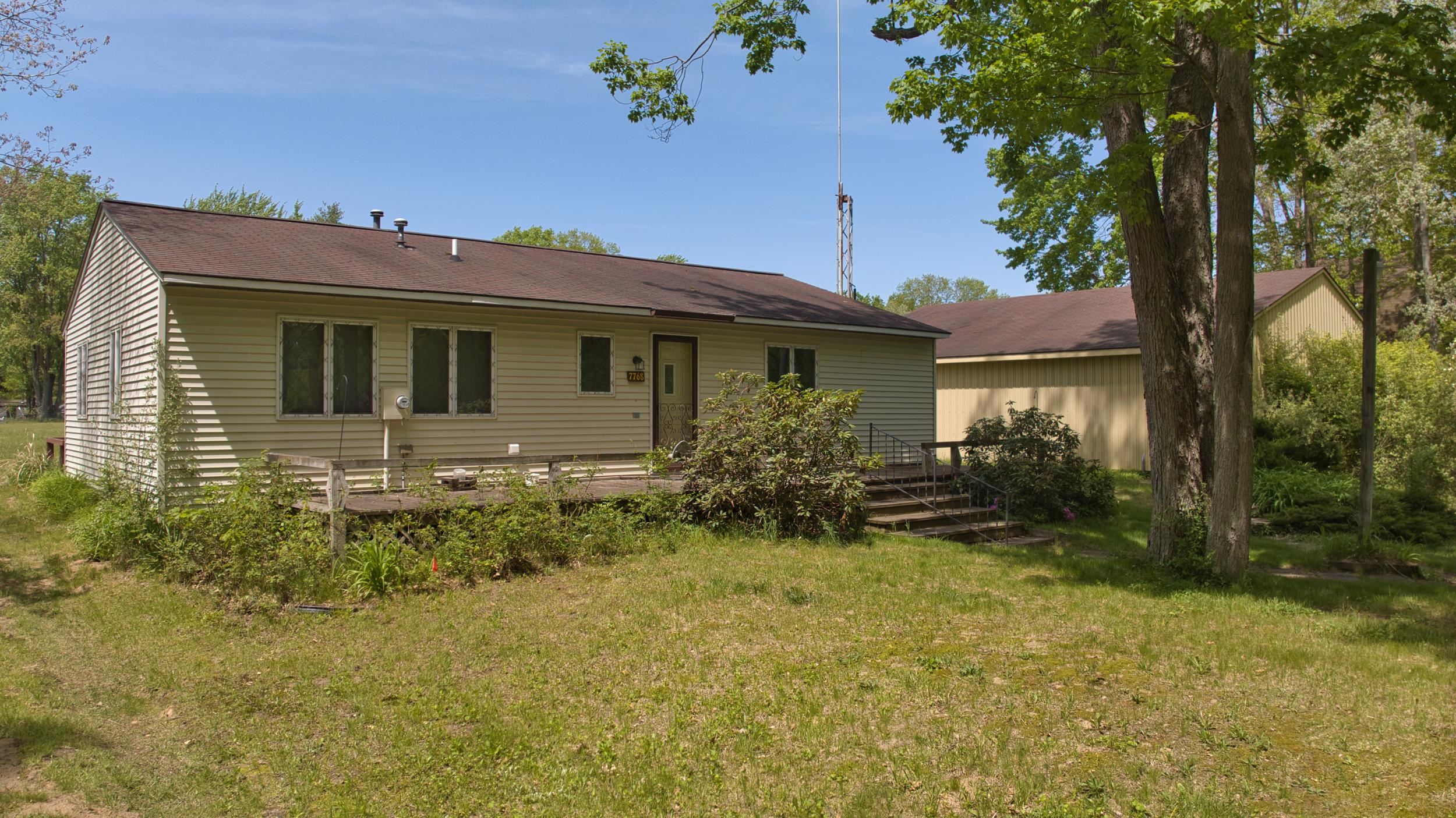 7768 S Airpark Road Property Photo 9