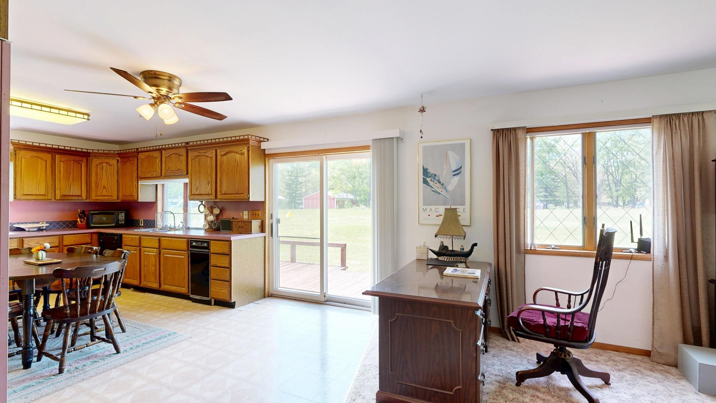 7768 S Airpark Road Property Photo 32
