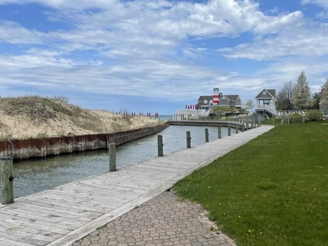 1a Fish House Property Photo 4