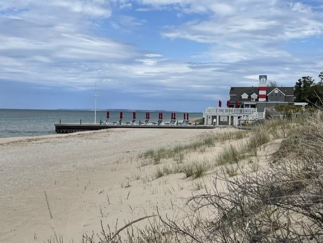 1a Fish House Property Photo 5