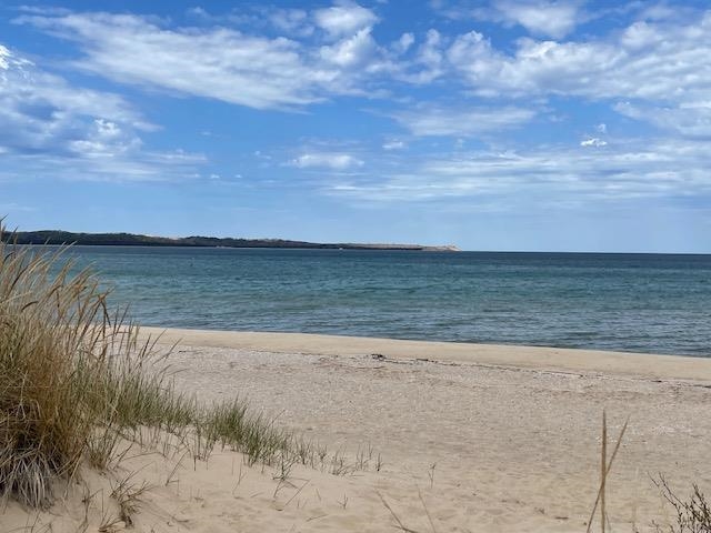 1a Fish House Property Photo 6