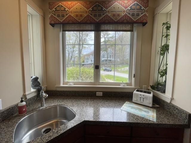 1a Fish House Property Photo 15