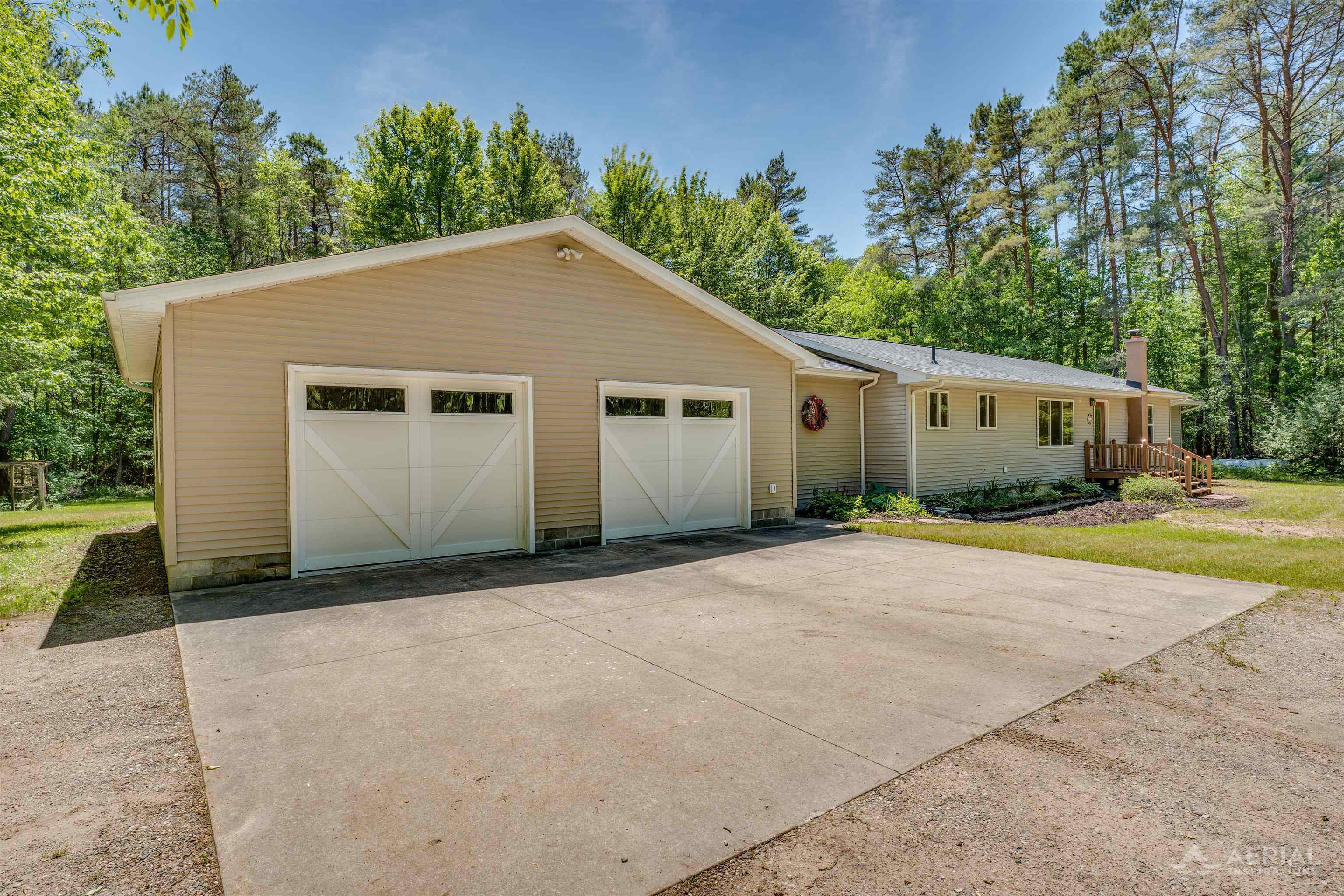 1767 W Greenwood Road Property Photo 1