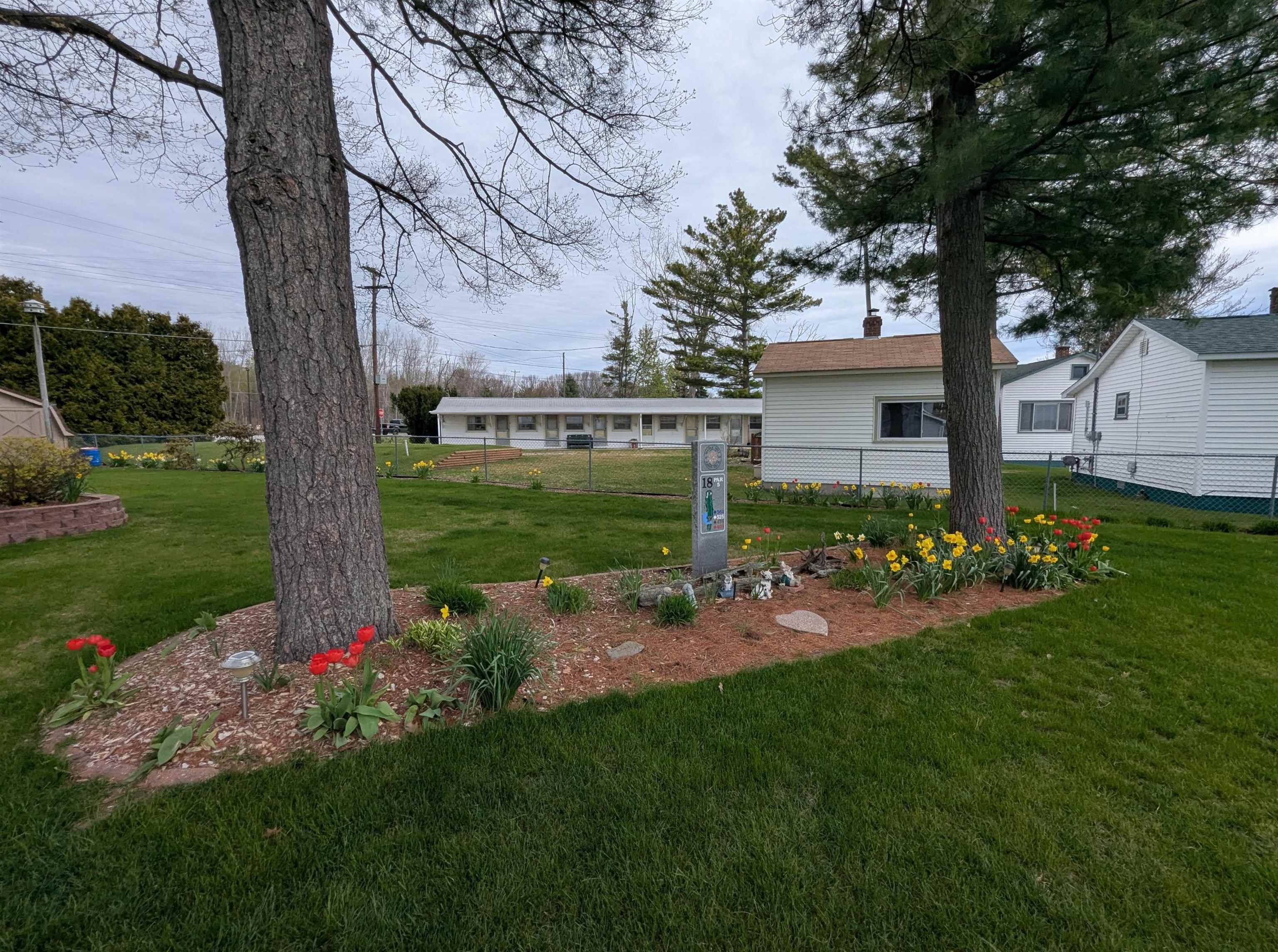488 N Huron Road Property Photo 19