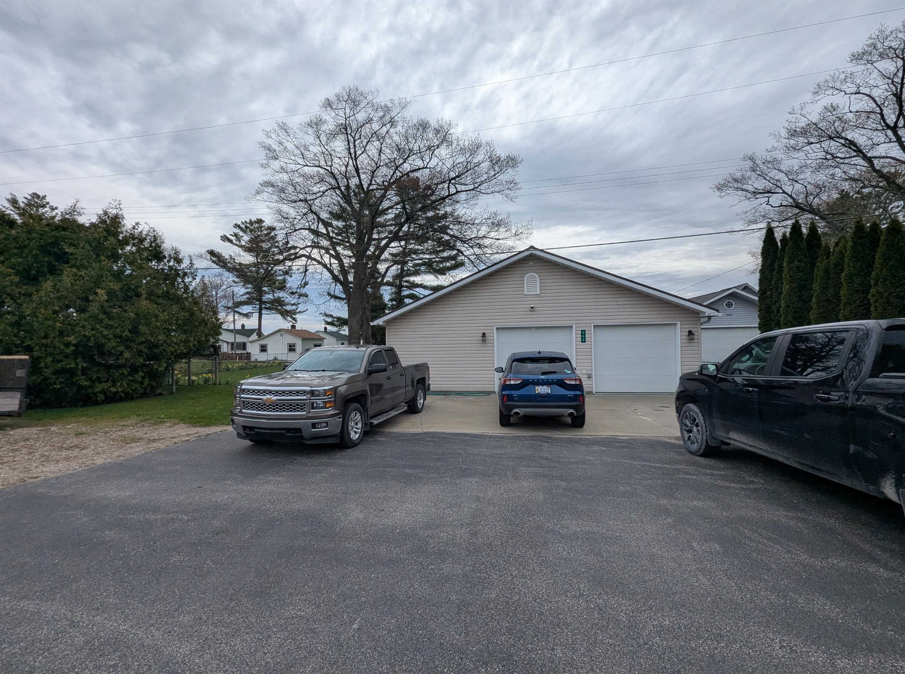 488 N Huron Road Property Photo 33