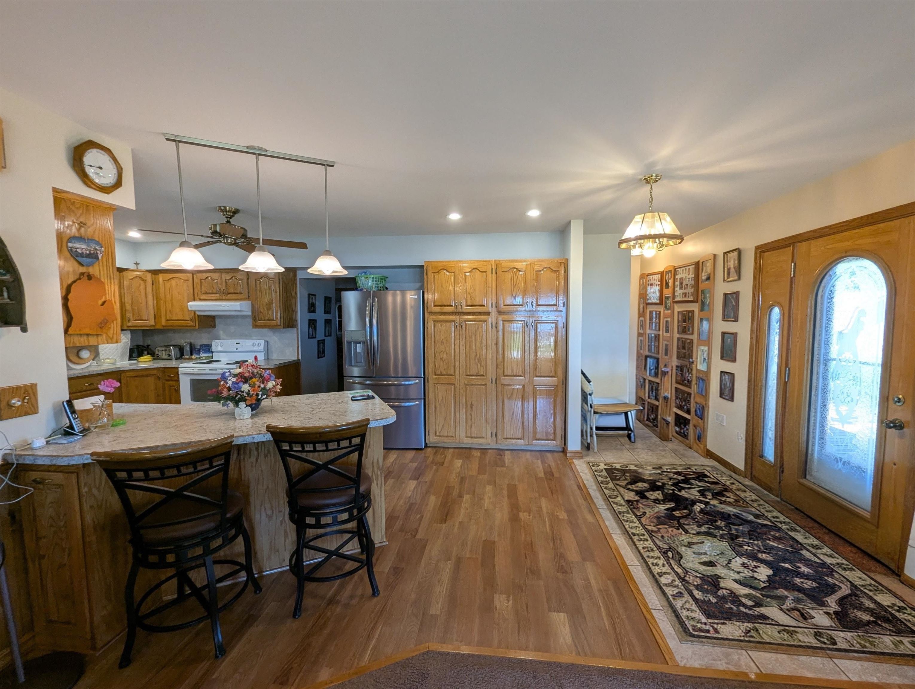 488 N Huron Road Property Photo 42