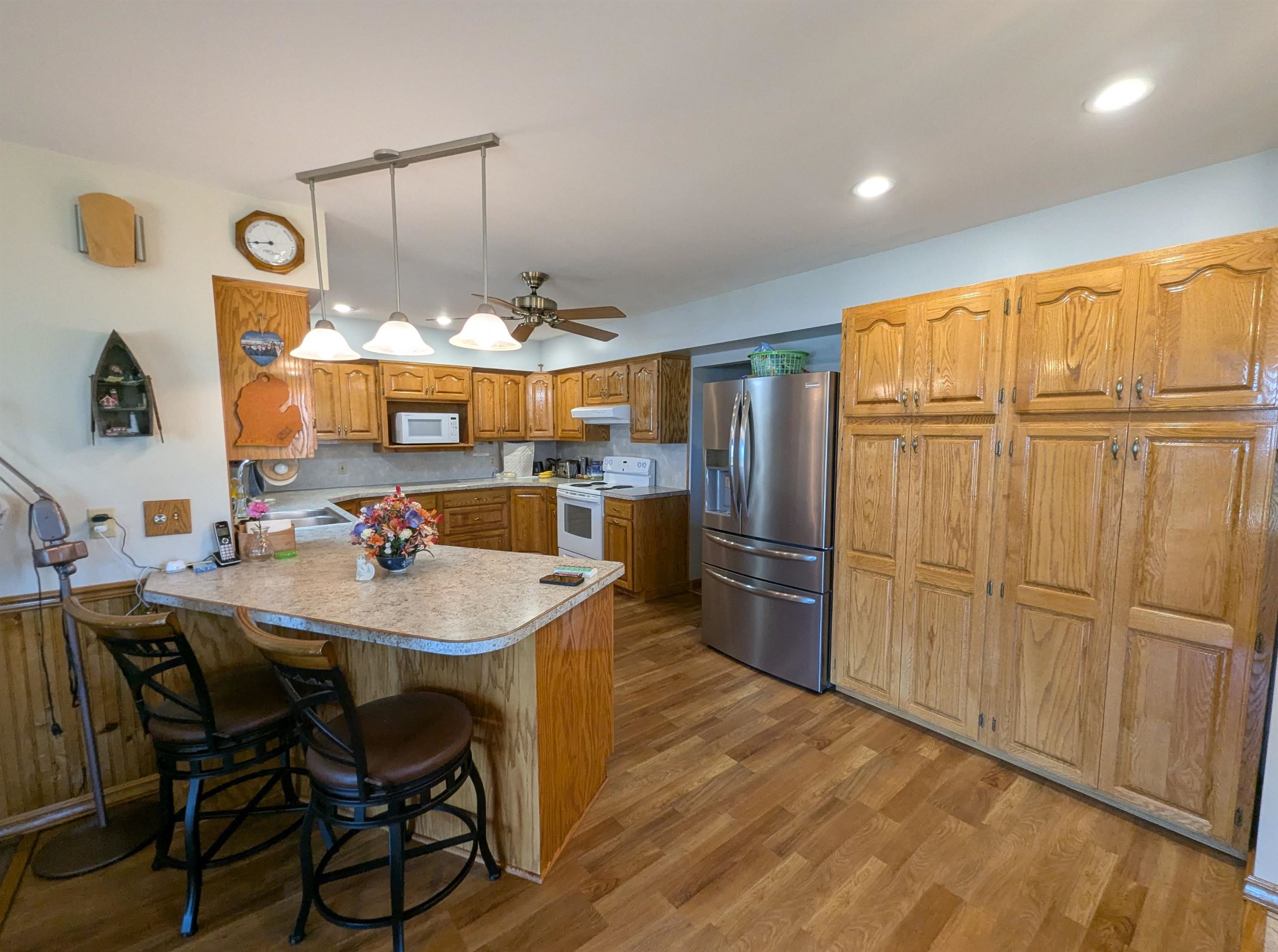 488 N Huron Road Property Photo 43
