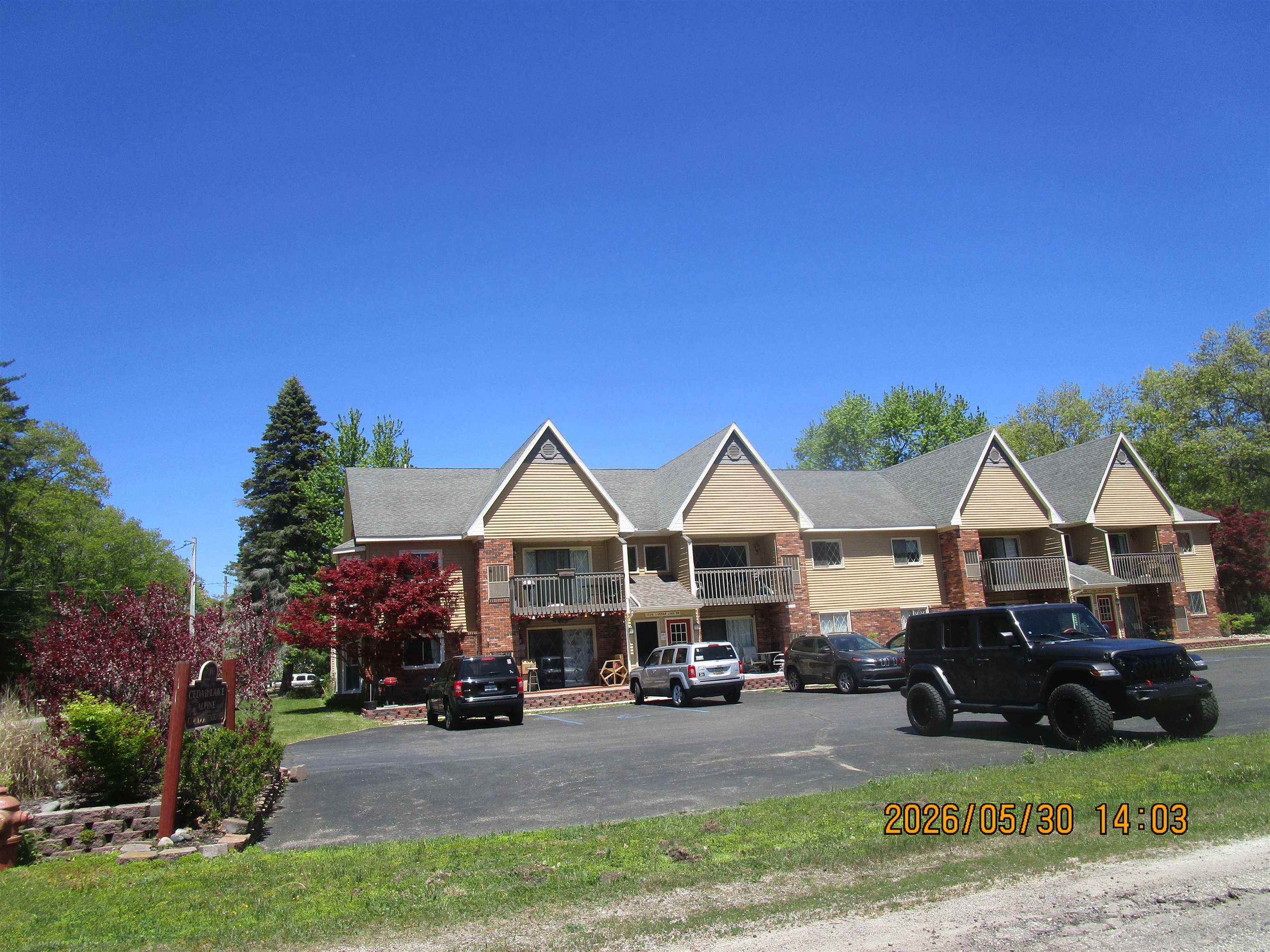 7900 E Cedar Lake Drive Property Photo 1