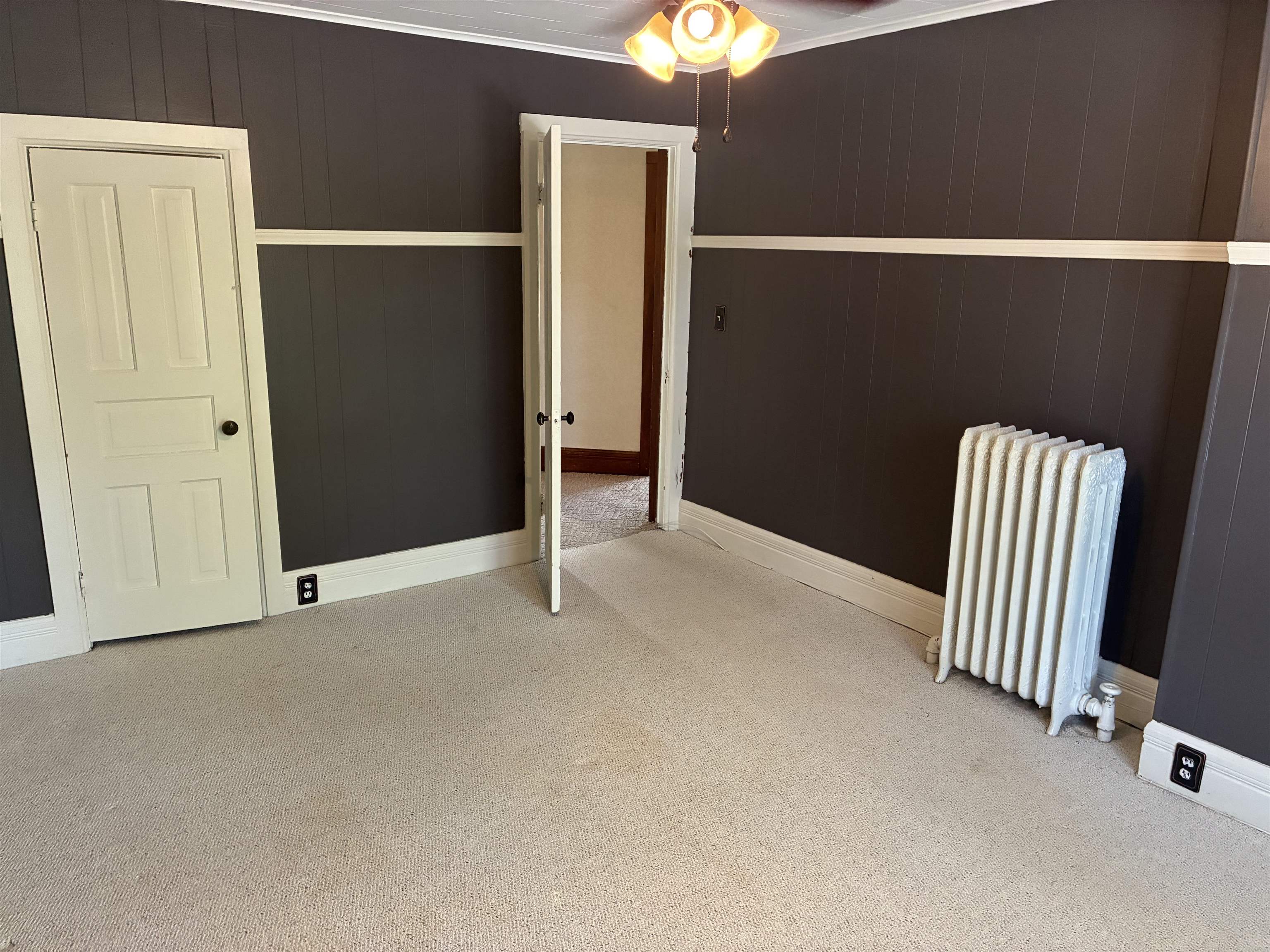 407 N Bridge Property Photo 18