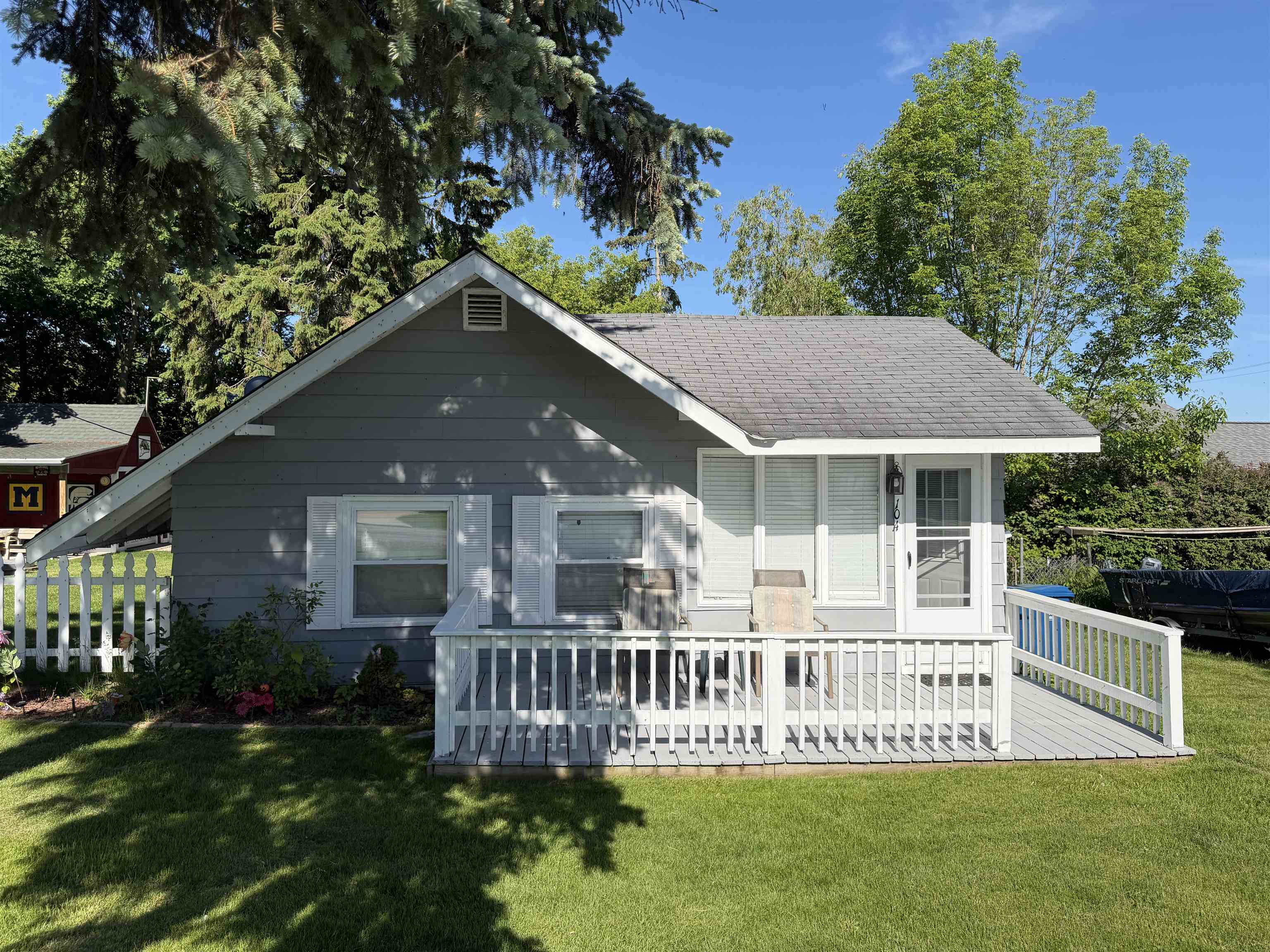 104 Oliver Street Property Photo 1