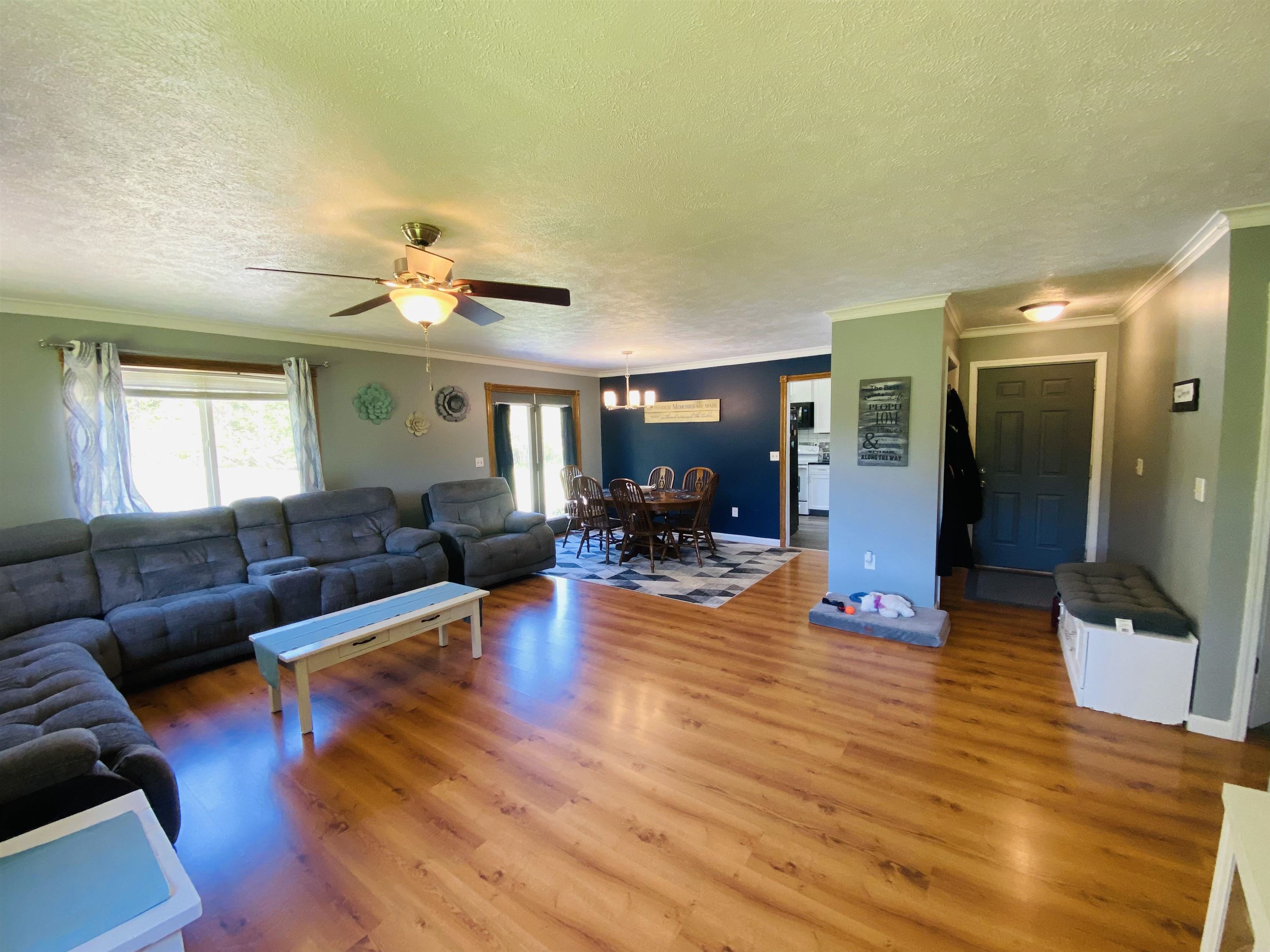 737 Sensabaugh Road Property Photo 14