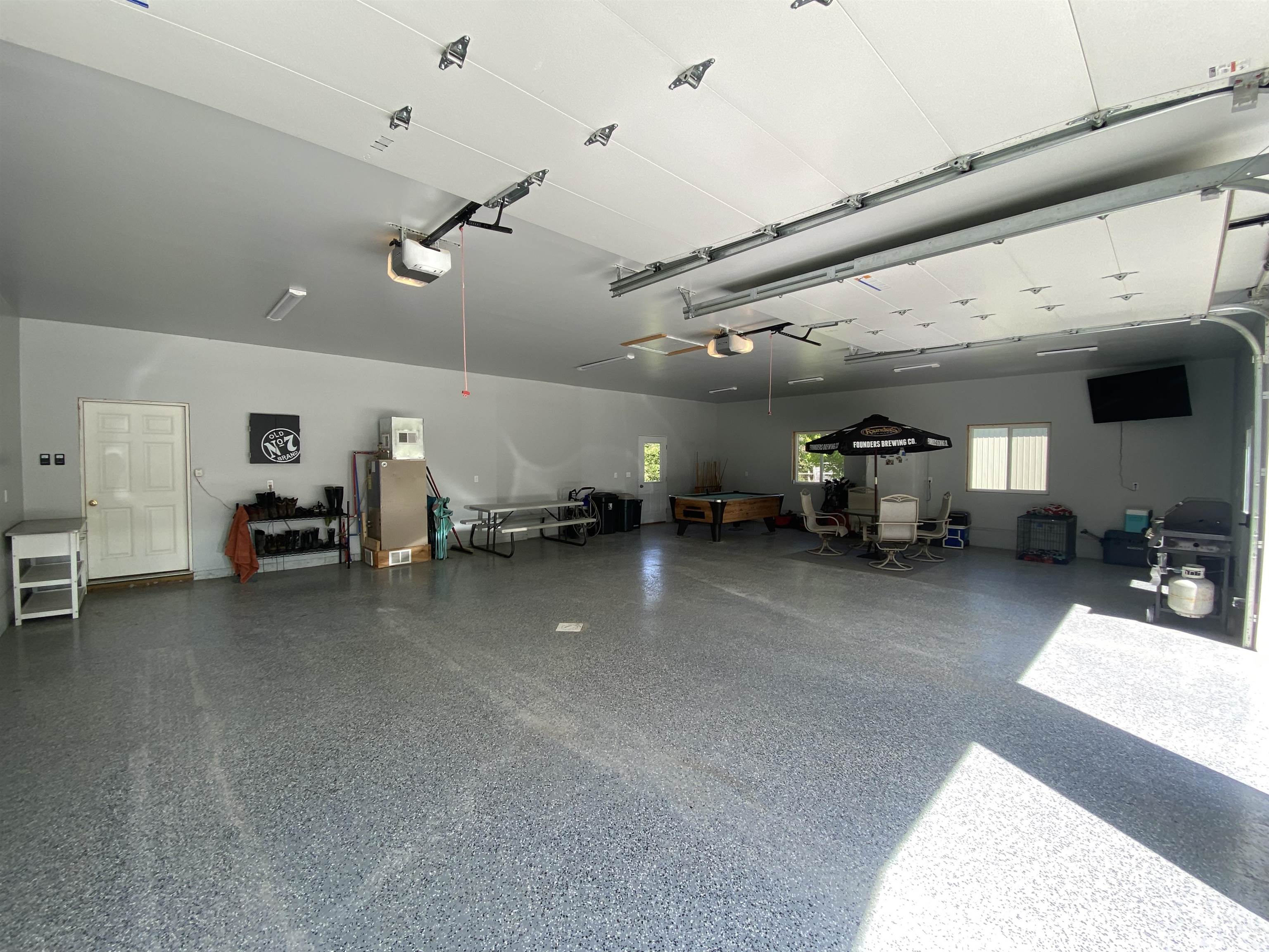 737 Sensabaugh Road Property Photo 34