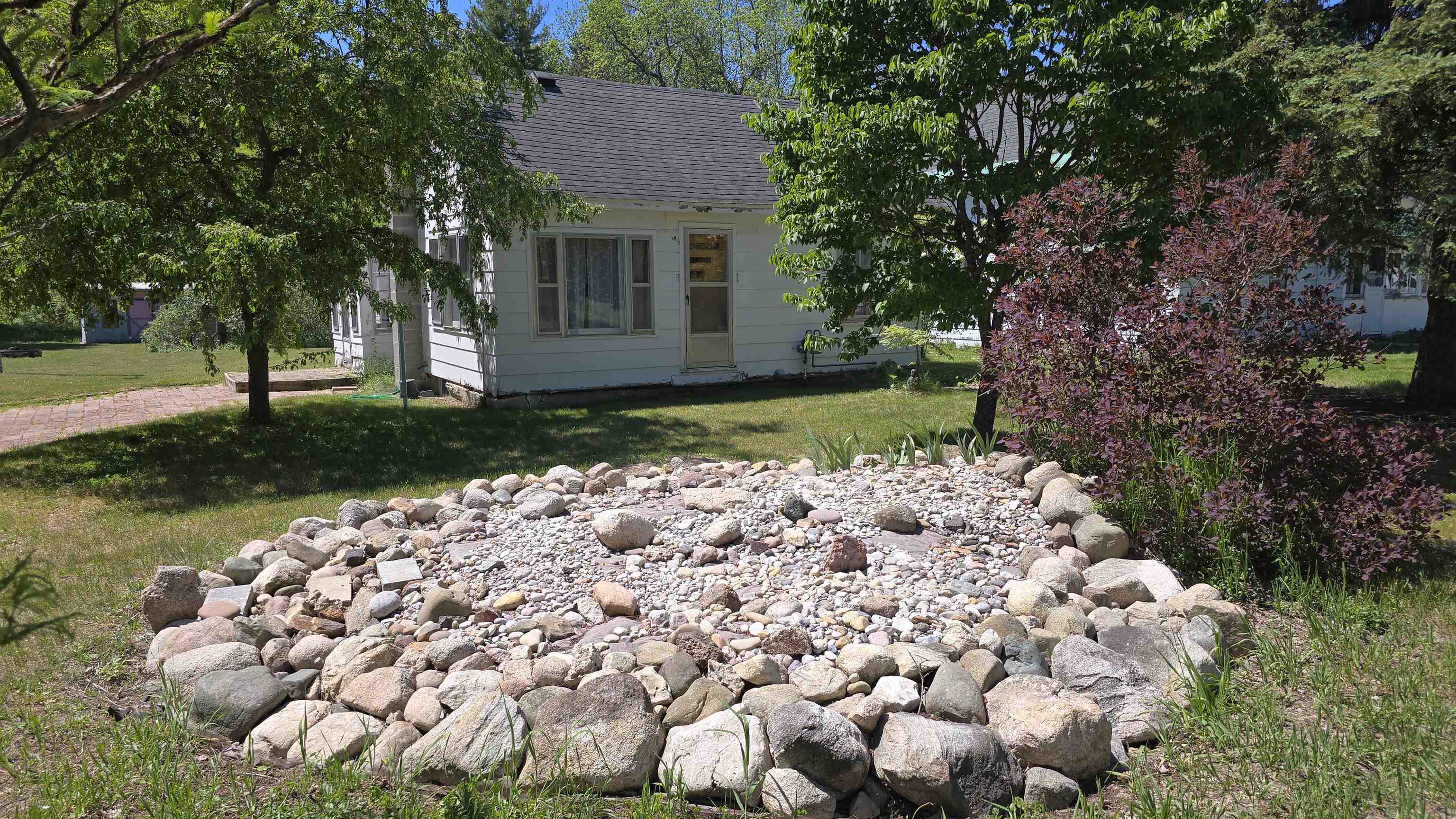 4132 Main Property Photo 2