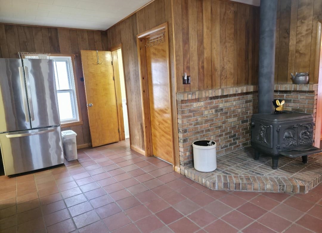 4132 Main Property Photo 11