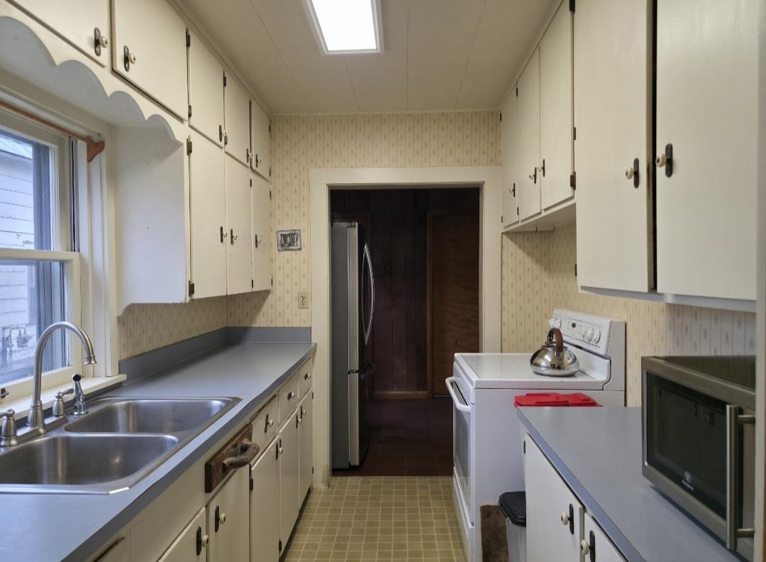 4132 Main Property Photo 17