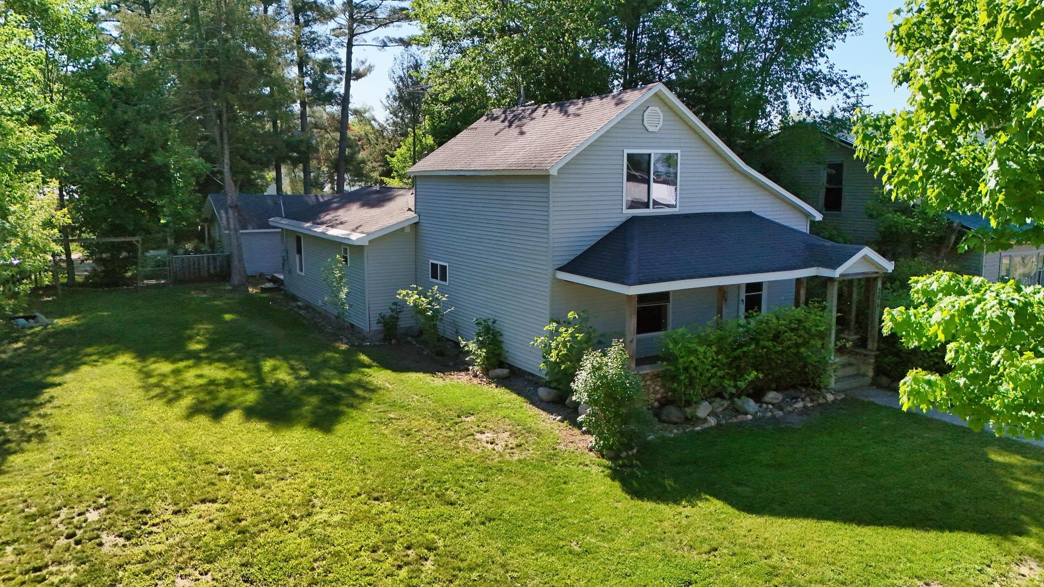 206 N Maple Street Property Photo 1