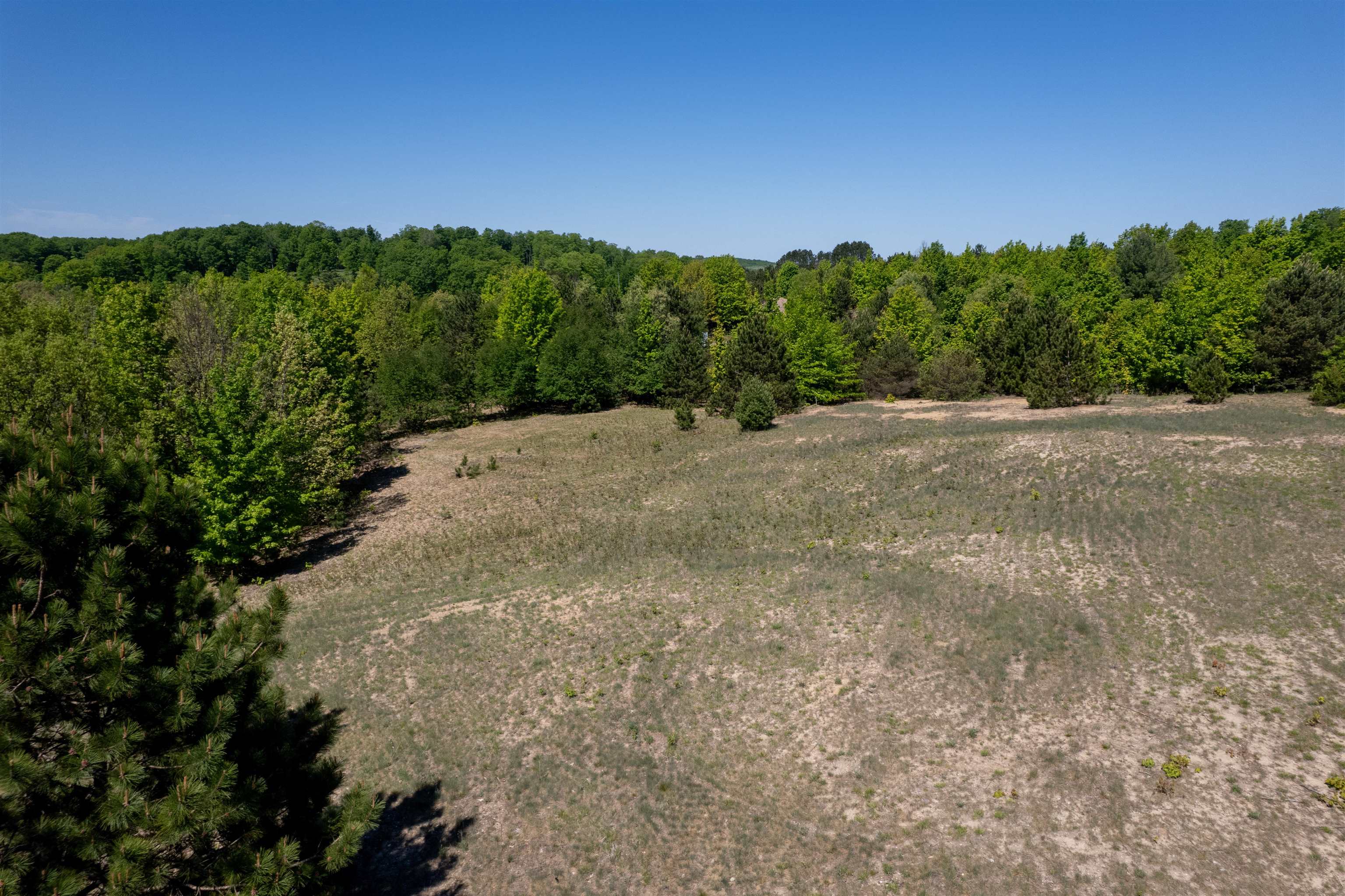 5986 Paradise Ranch Property Photo 4