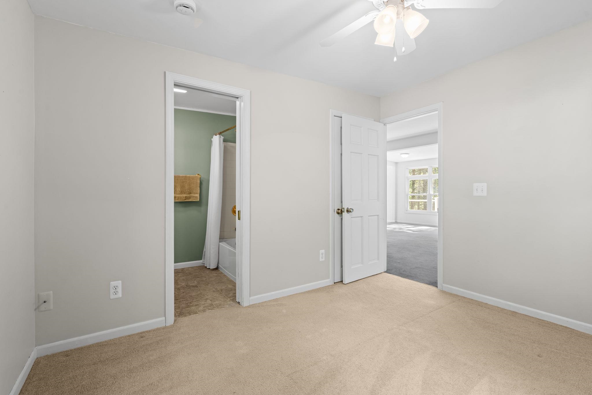 5252 Six Mile Lake Road Property Photo 17