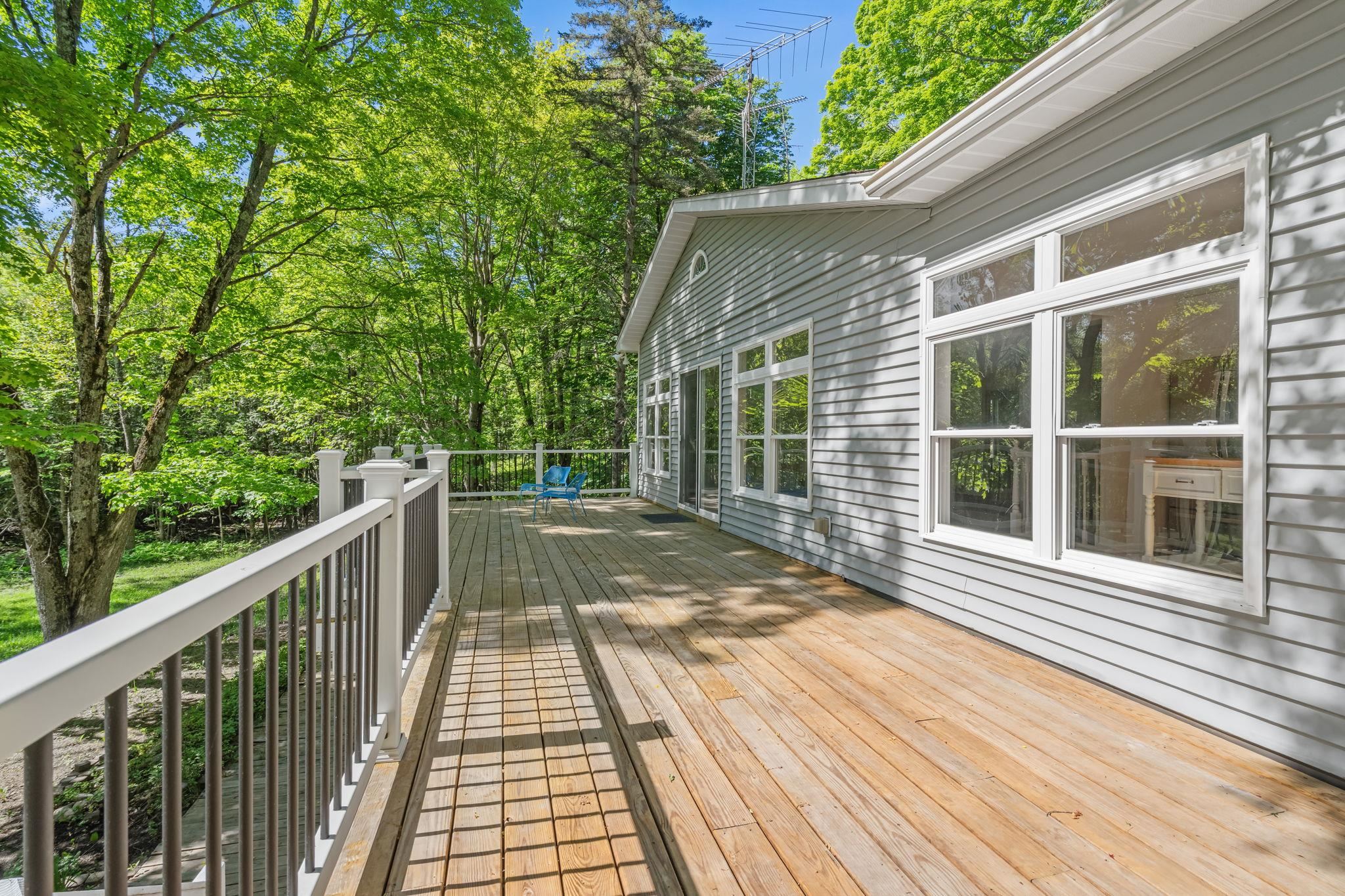 5252 Six Mile Lake Road Property Photo 34