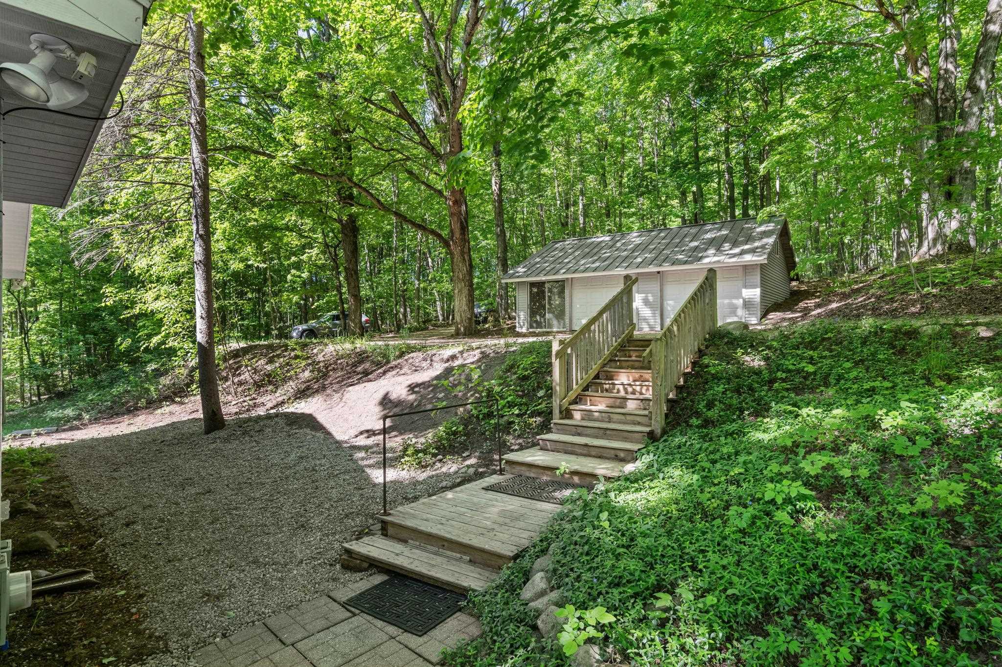 5252 Six Mile Lake Road Property Photo 59