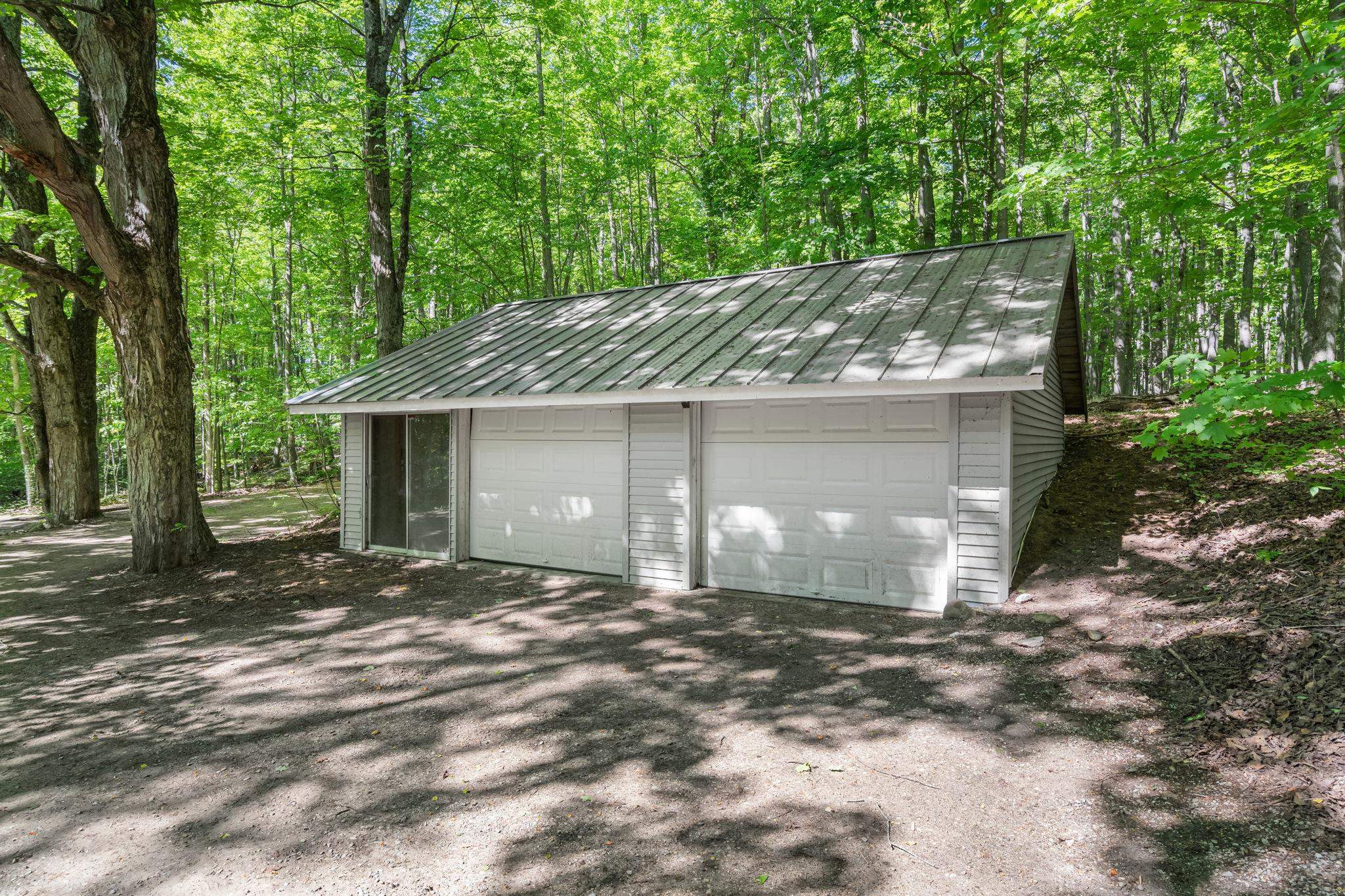 5252 Six Mile Lake Road Property Photo 60