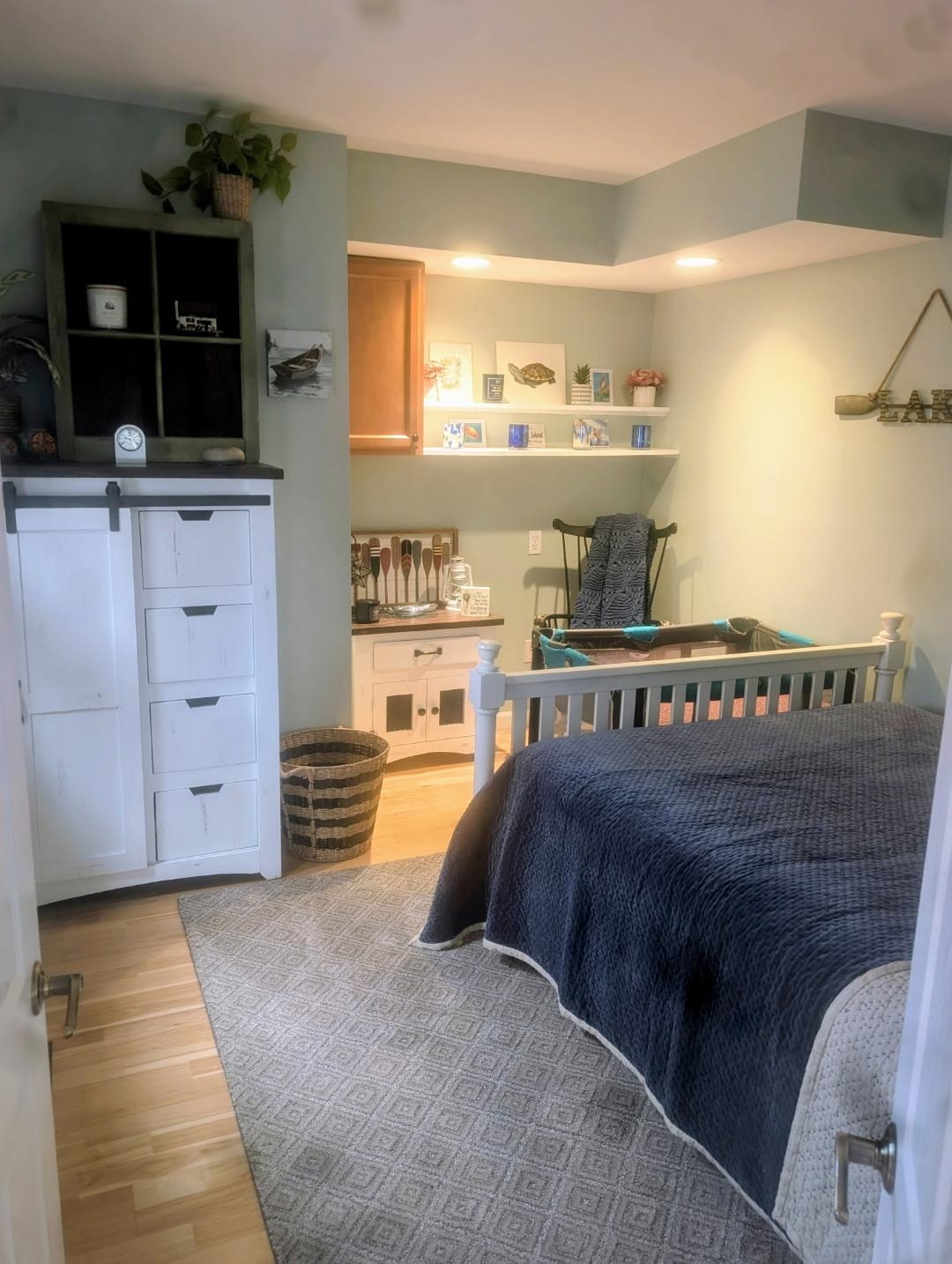 2899 Midshipman Drive Property Photo 3