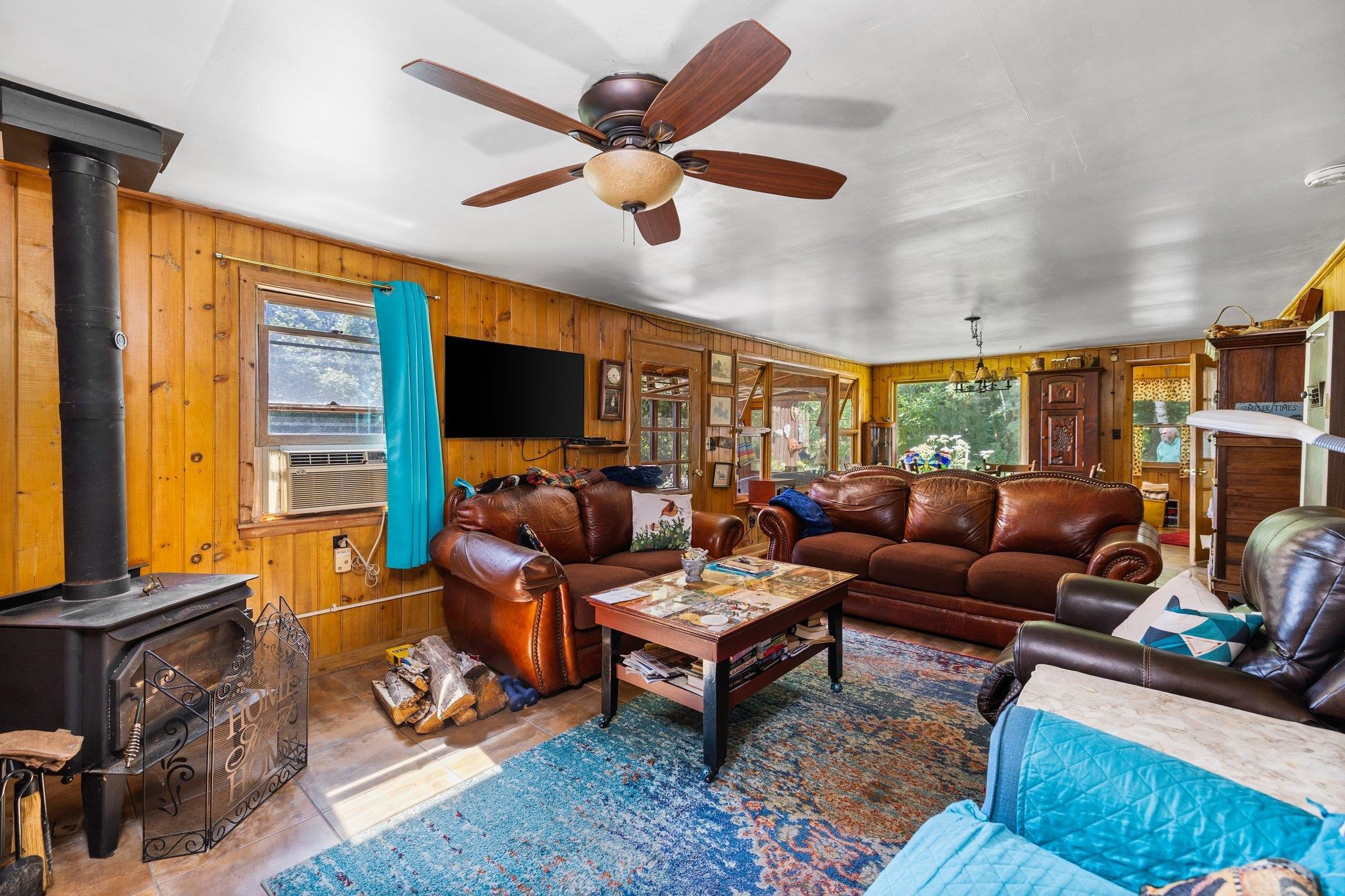 8370 Lake Of The Woods Road Property Photo 12