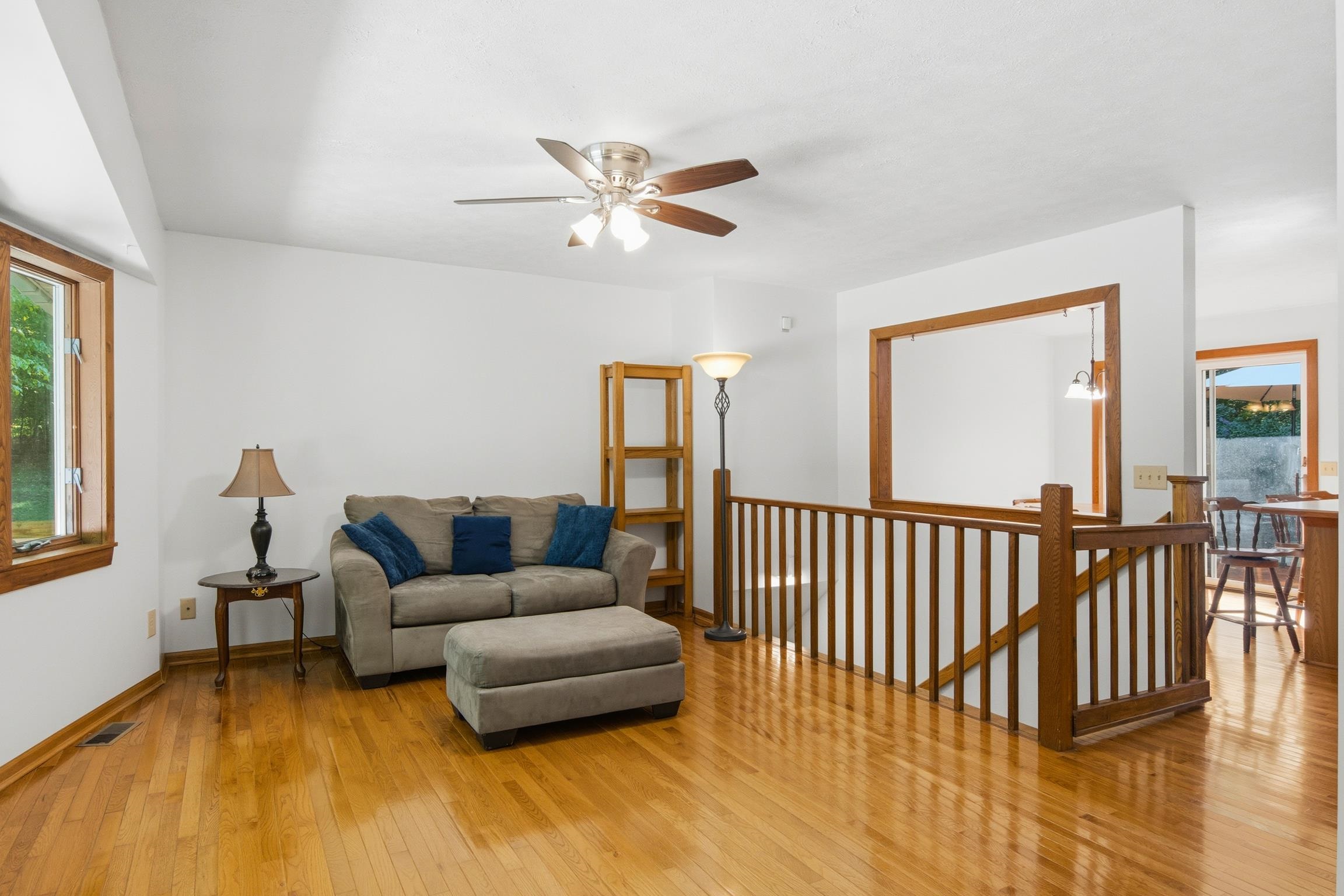 2057 Glory Road Property Photo 10