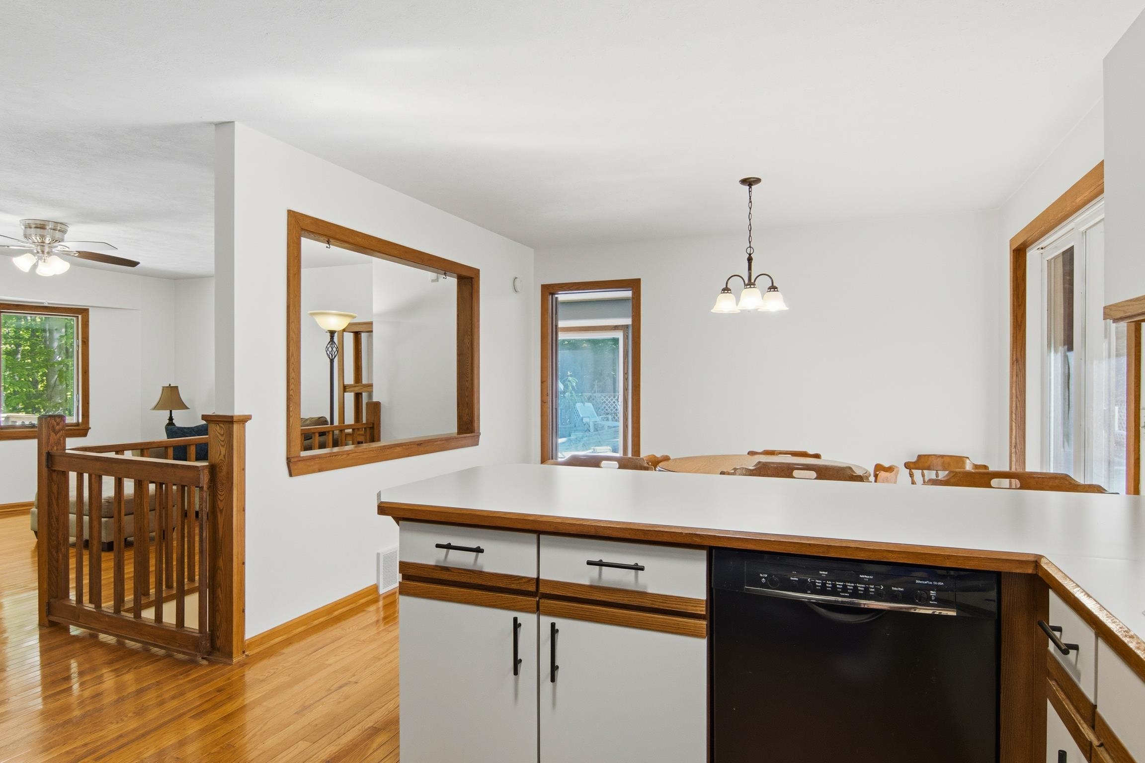 2057 Glory Road Property Photo 22