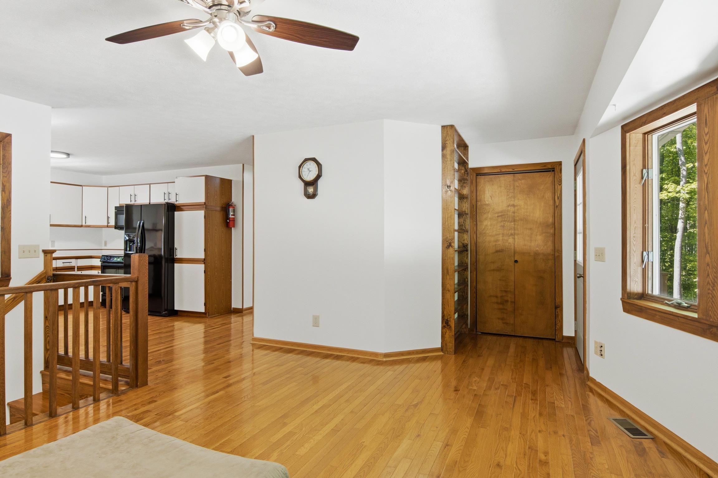 2057 Glory Road Property Photo 23