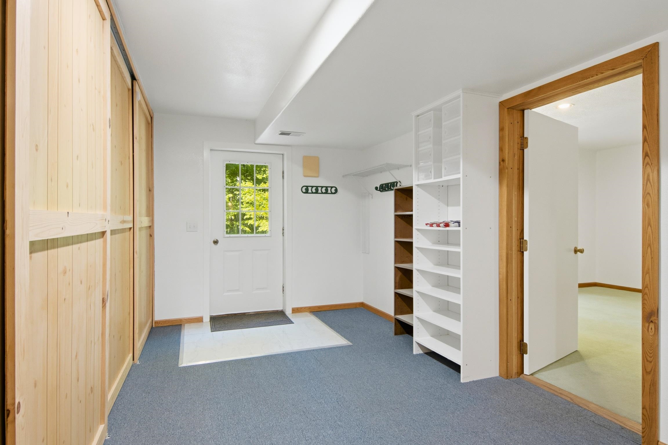 2057 Glory Road Property Photo 32
