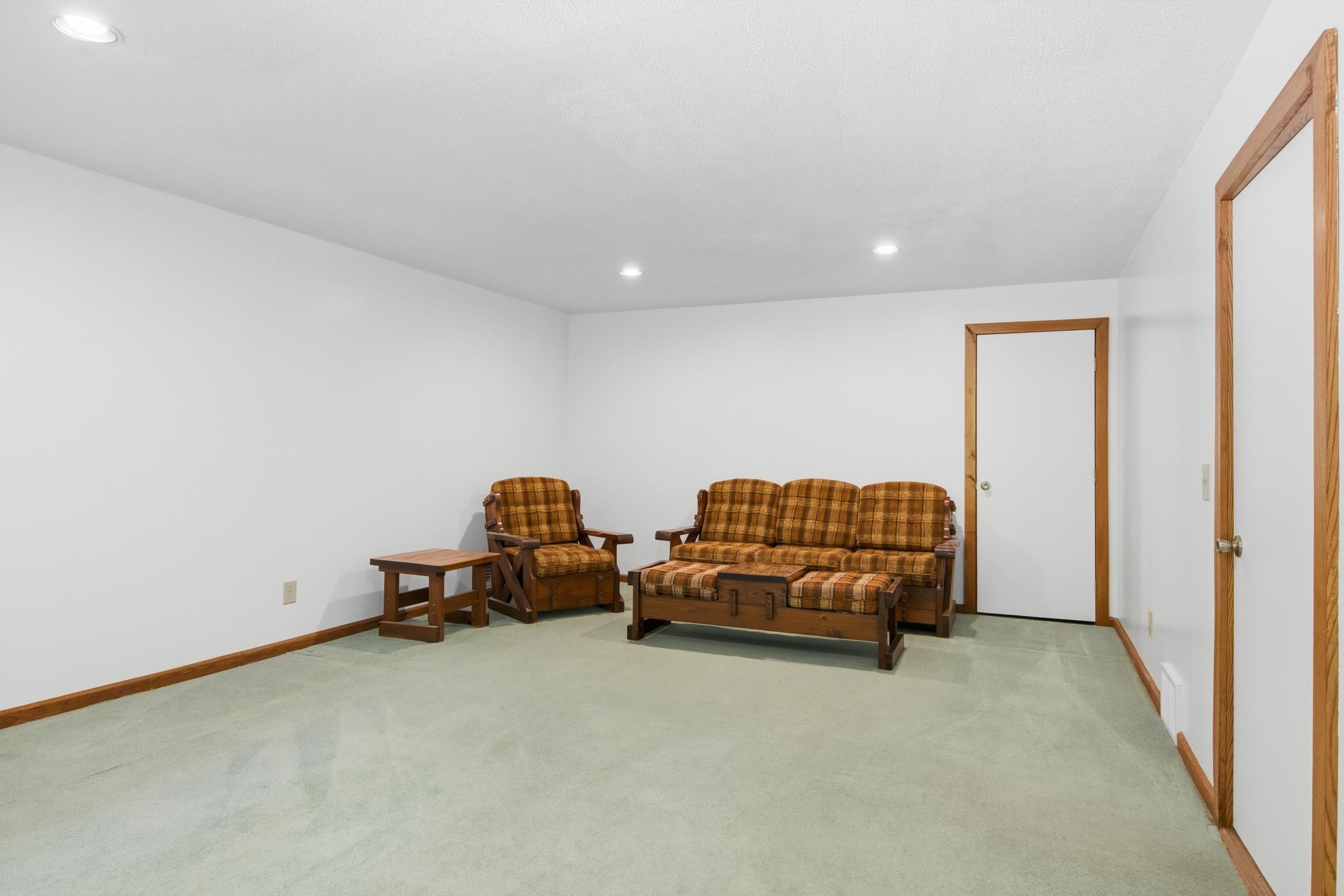 2057 Glory Road Property Photo 33
